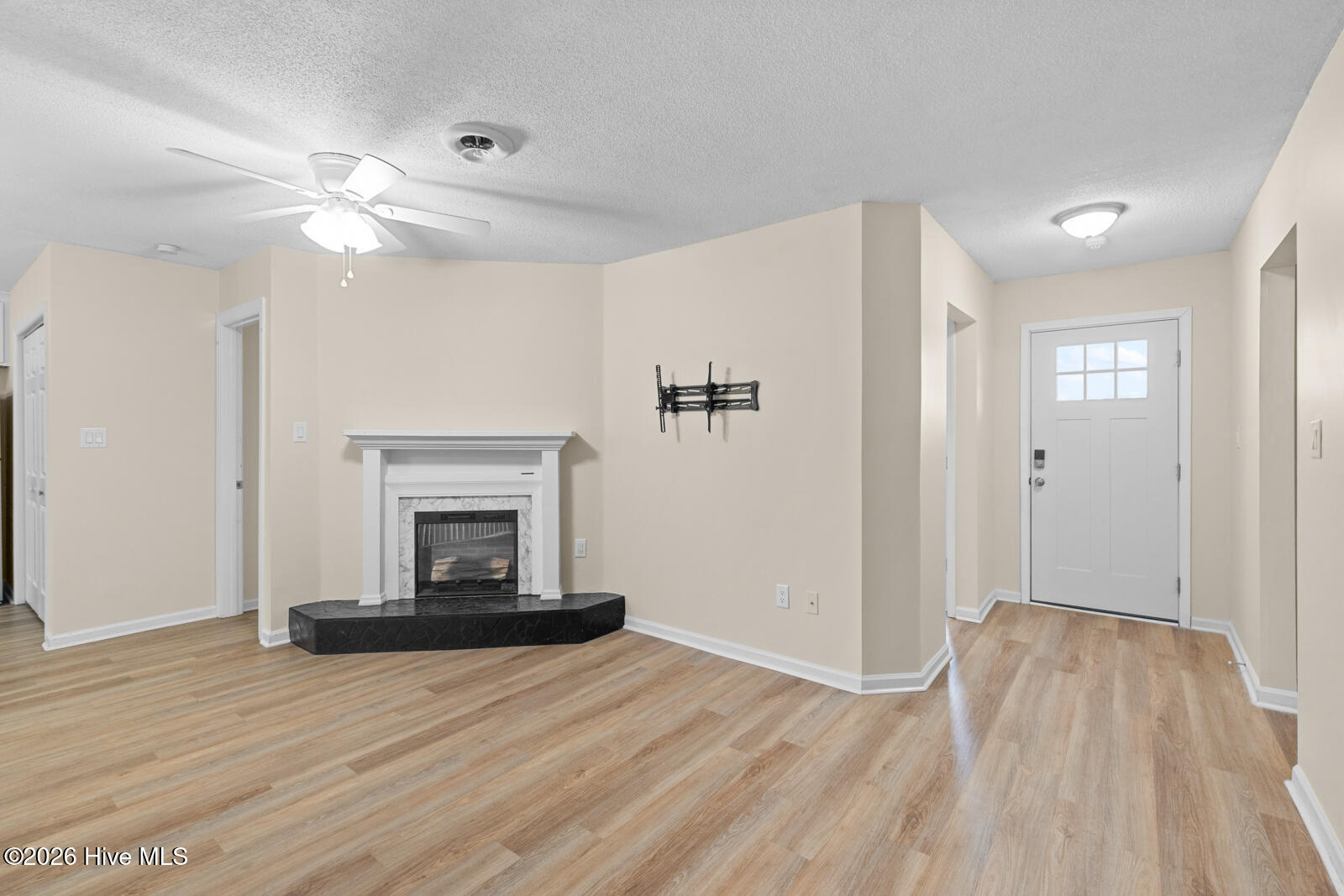 416 W Willis Landing Road Property Photo 6