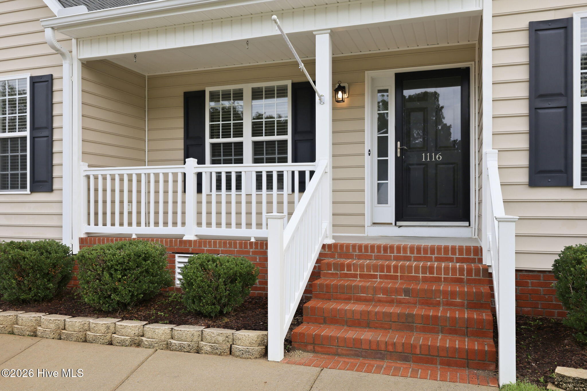 1116 Sebring Drive Property Photo 6