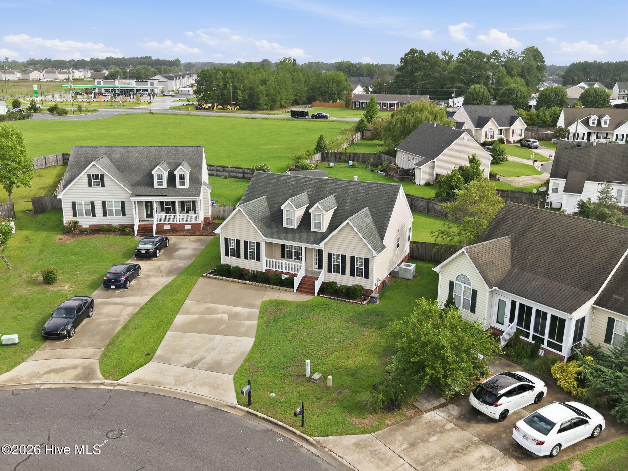 1116 Sebring Drive Property Photo 7