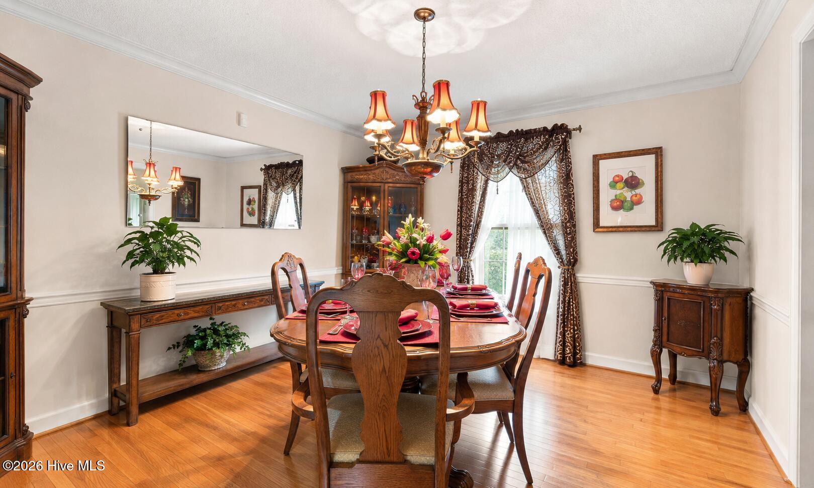 105 Brentwood Drive N Property Photo 3