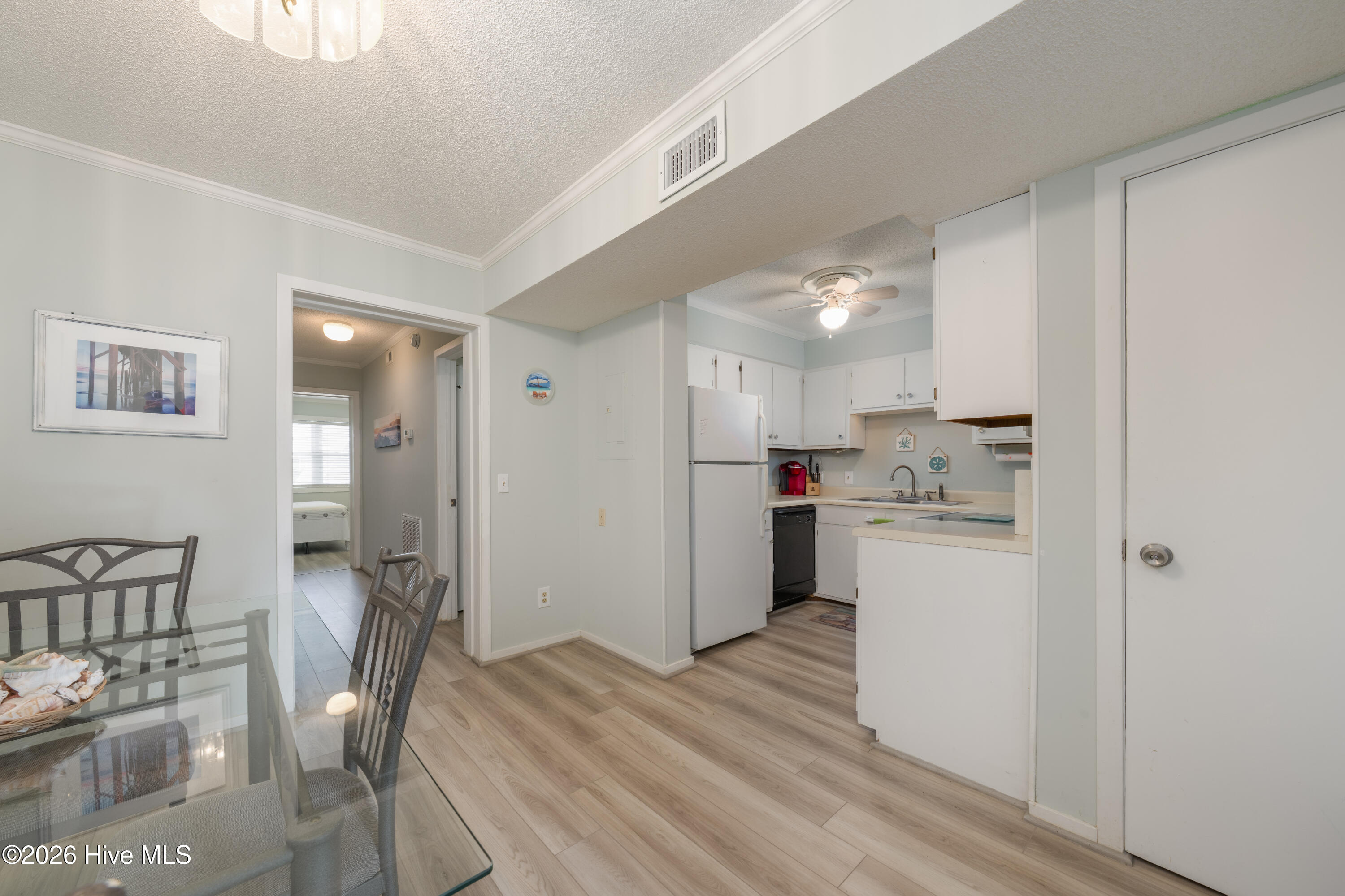 1004 Carolina Beach Avenue S A4 Property Photo 8