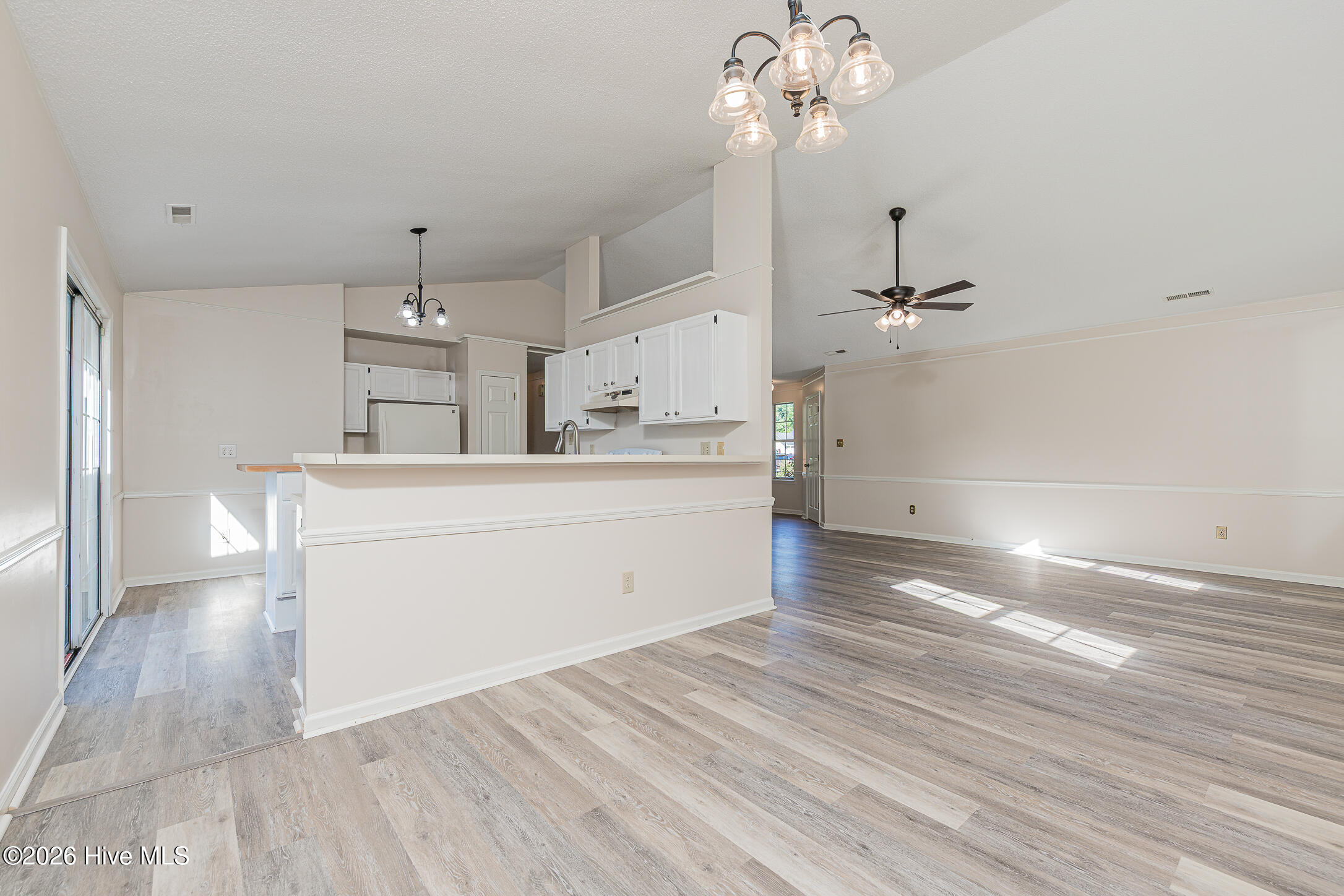 2601 Idlebrook Circle Property Photo 15