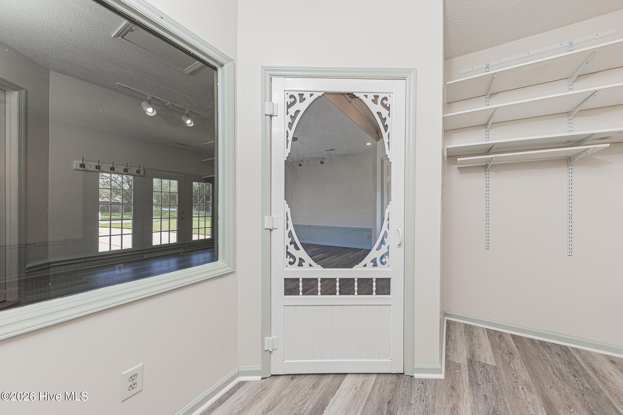2601 Idlebrook Circle Property Photo 23