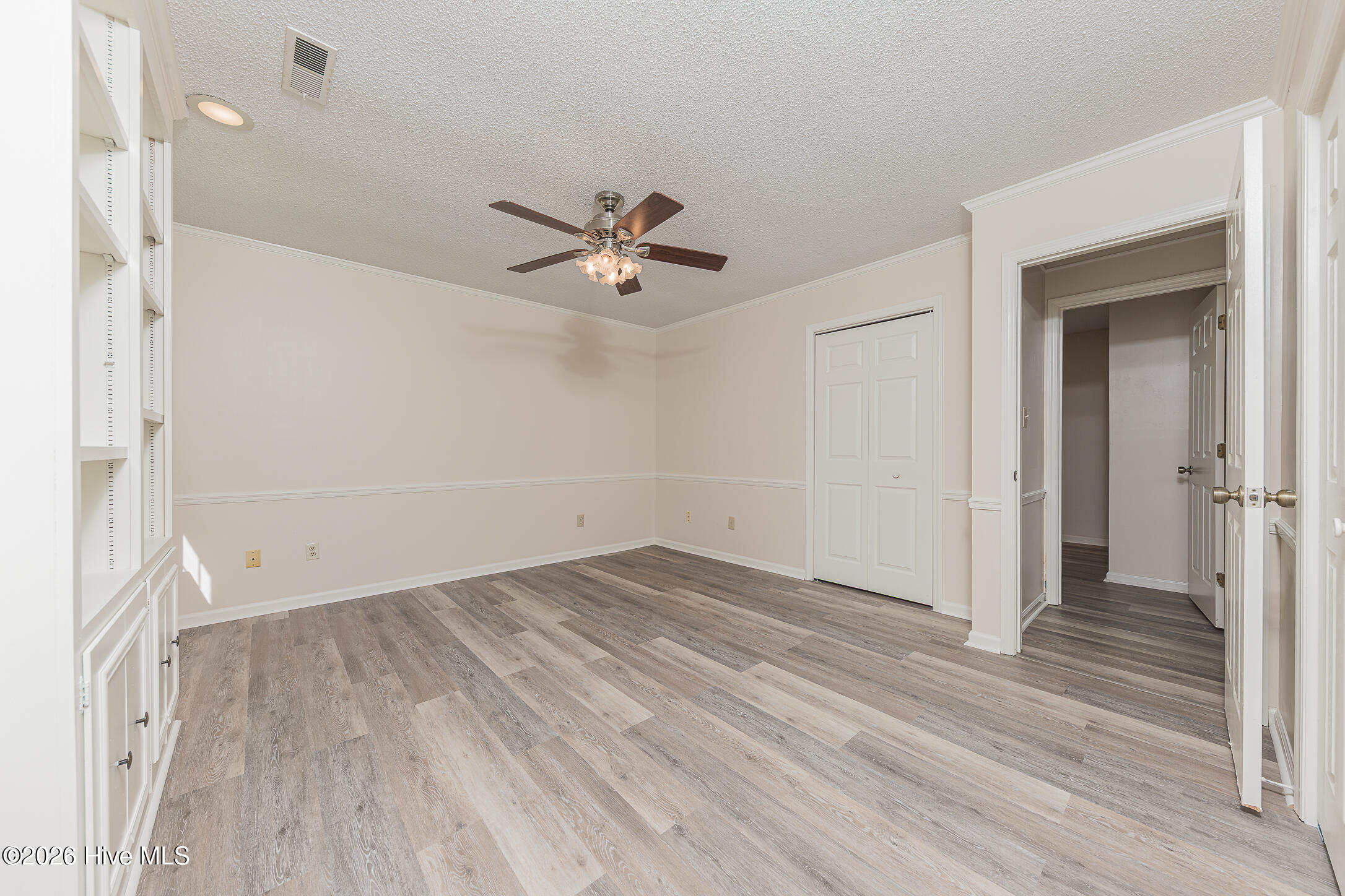 2601 Idlebrook Circle Property Photo 32