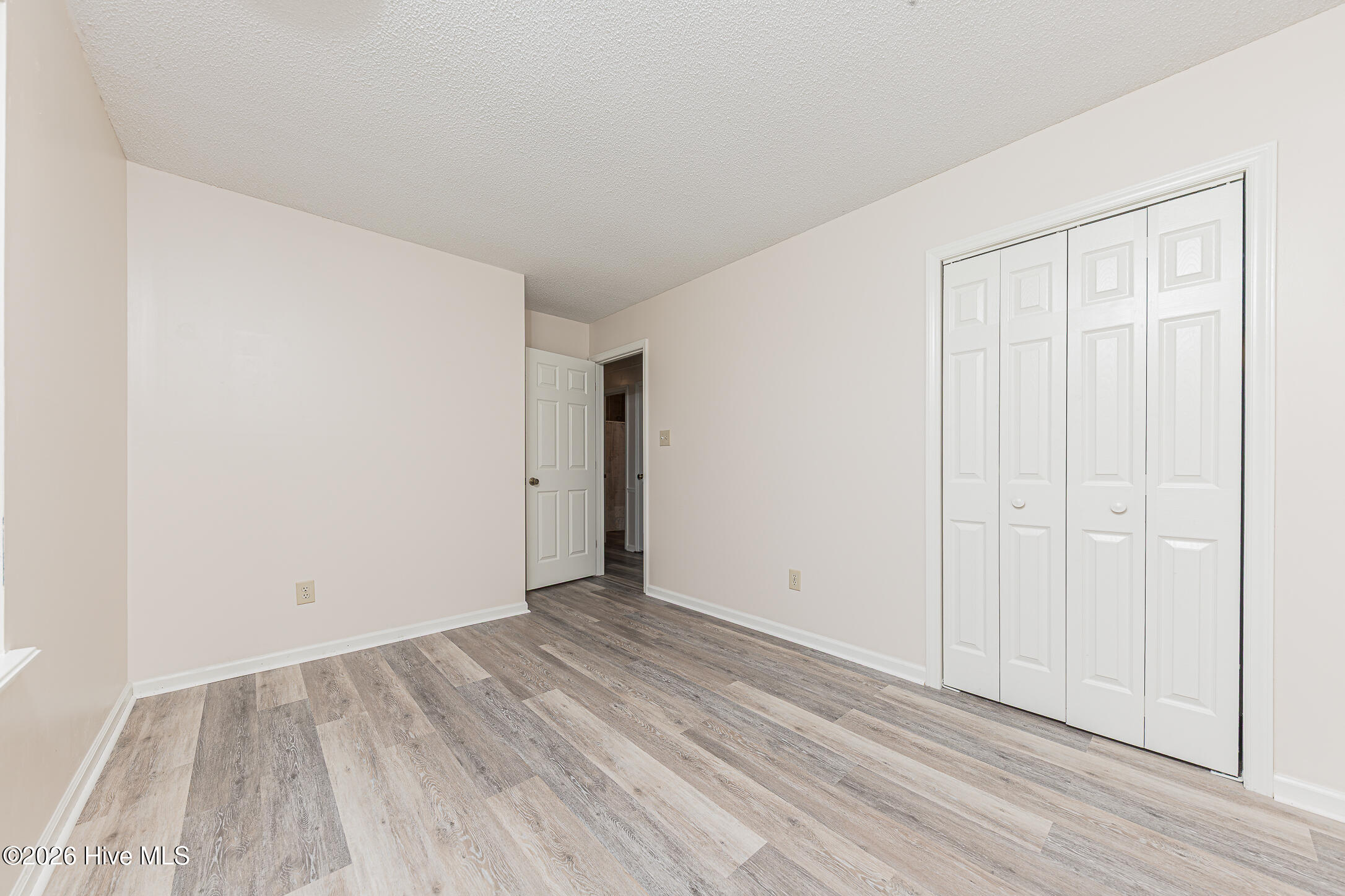 2601 Idlebrook Circle Property Photo 39