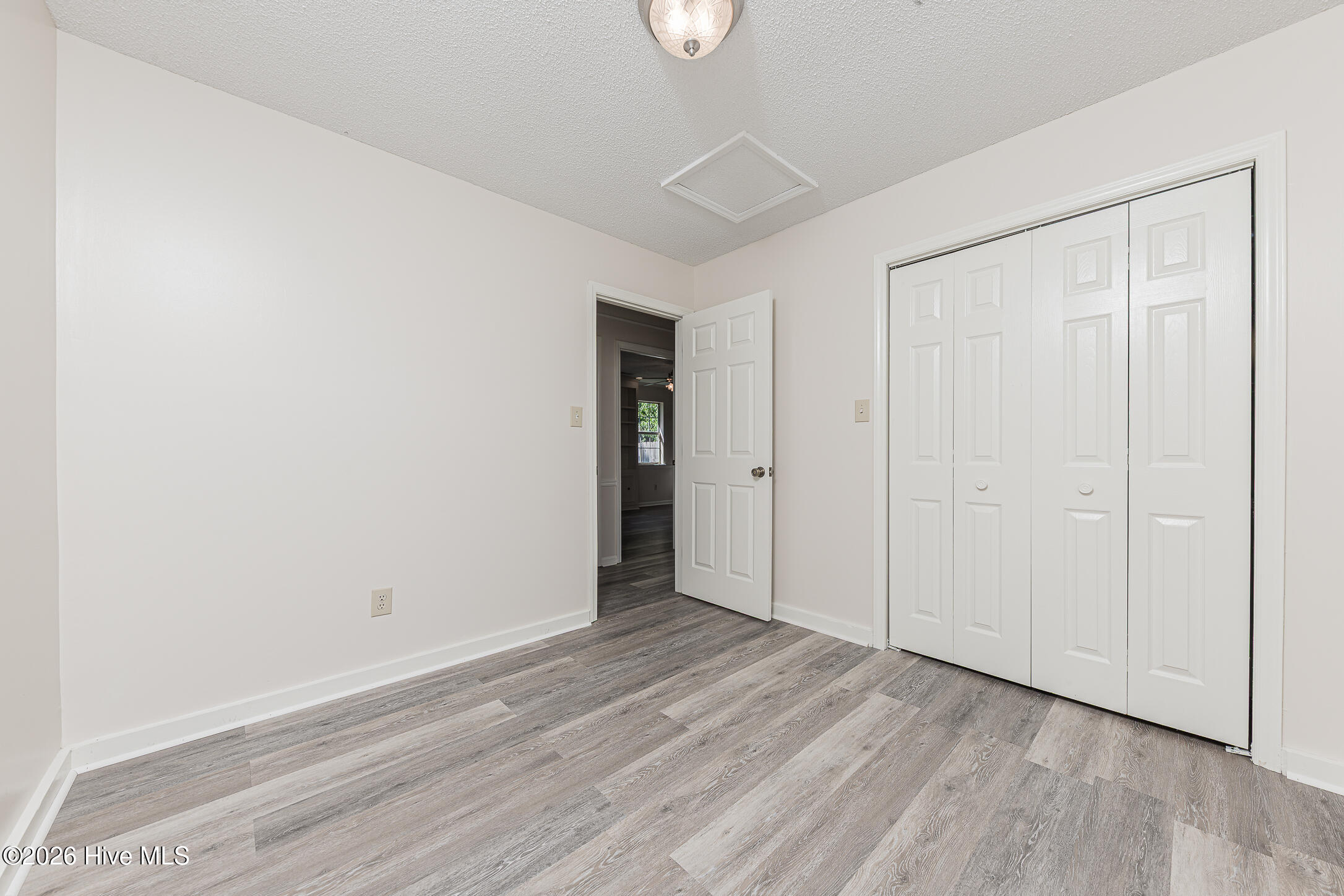 2601 Idlebrook Circle Property Photo 43