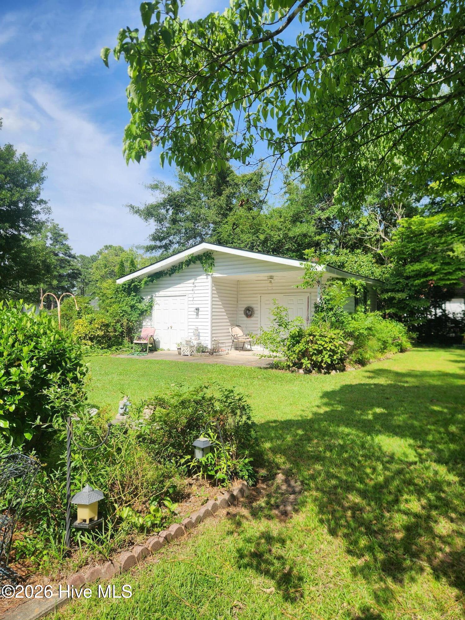 103 Ellison Drive Property Photo 3