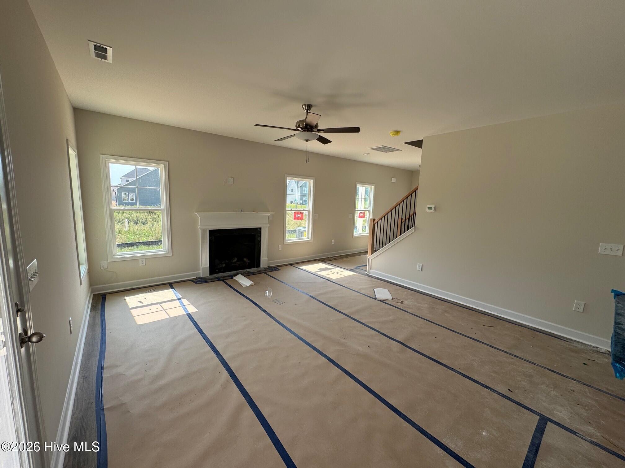 198 Holden Lane Property Photo 7