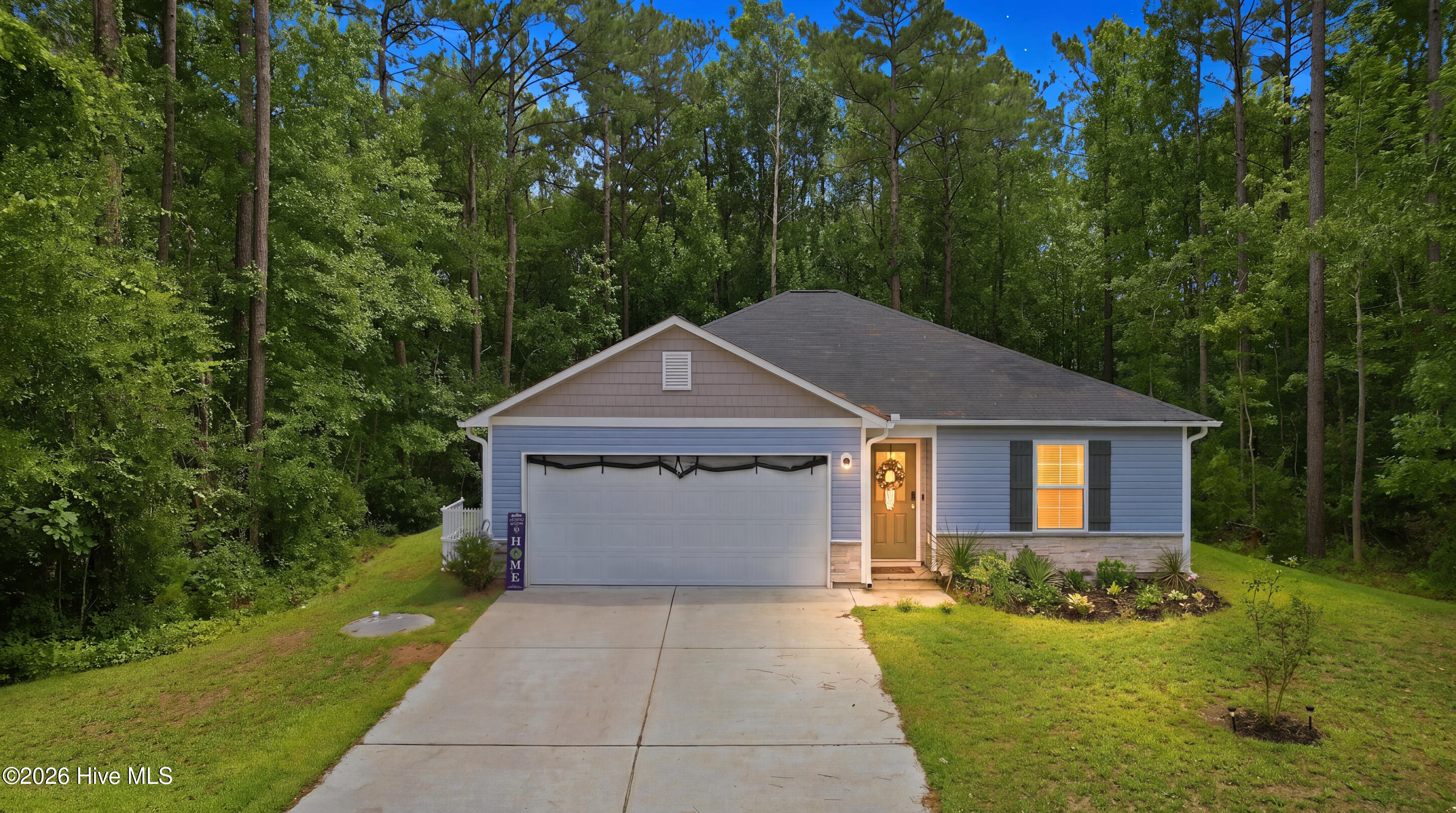 2519 Sendero Drive Se Property Photo 2
