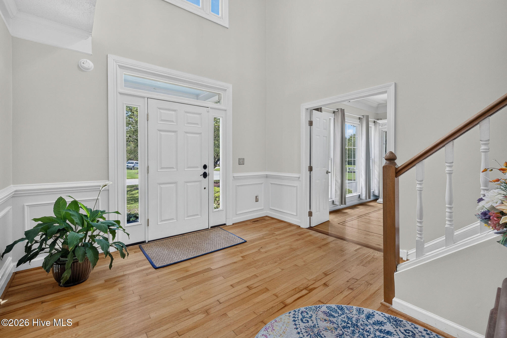 3232 Amber Drive Property Photo 5