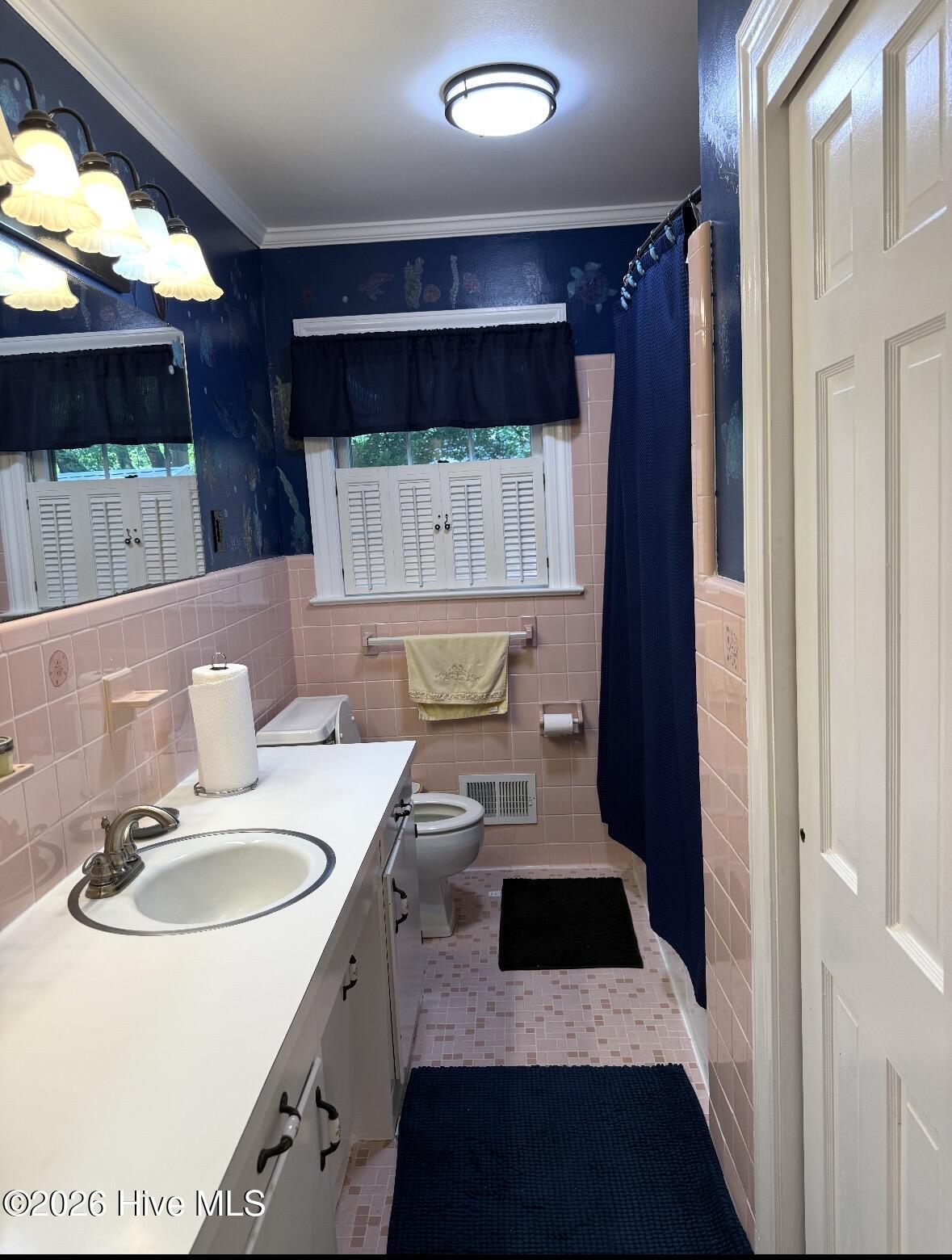 113 Wilkshire Drive Property Photo 10