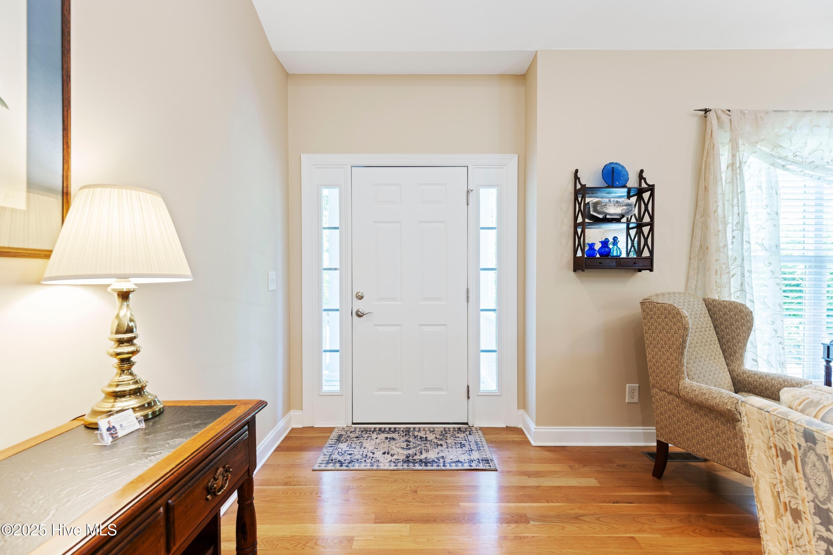 1504 Turnberry Lane Se Property Photo 6