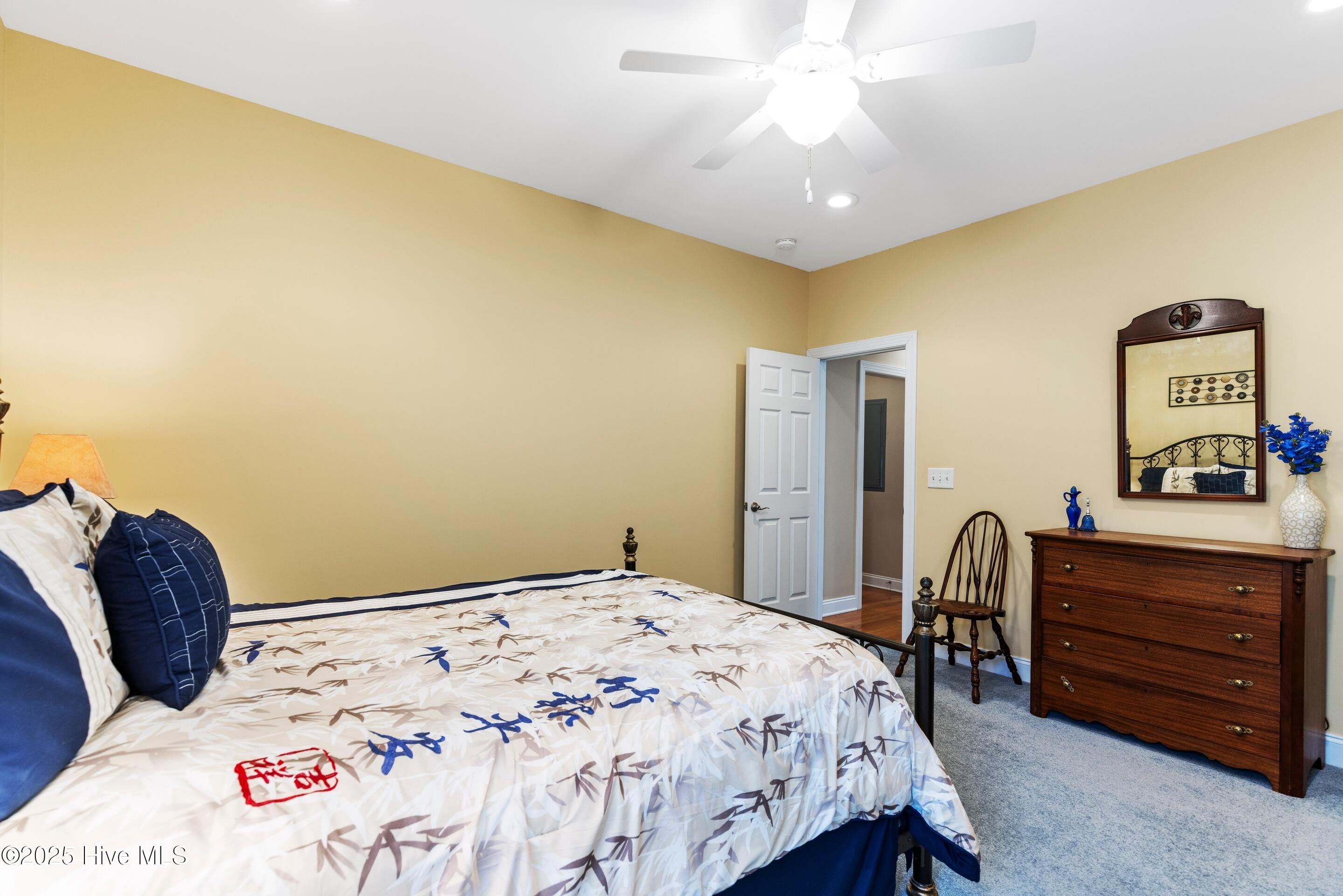 1504 Turnberry Lane Se Property Photo 24