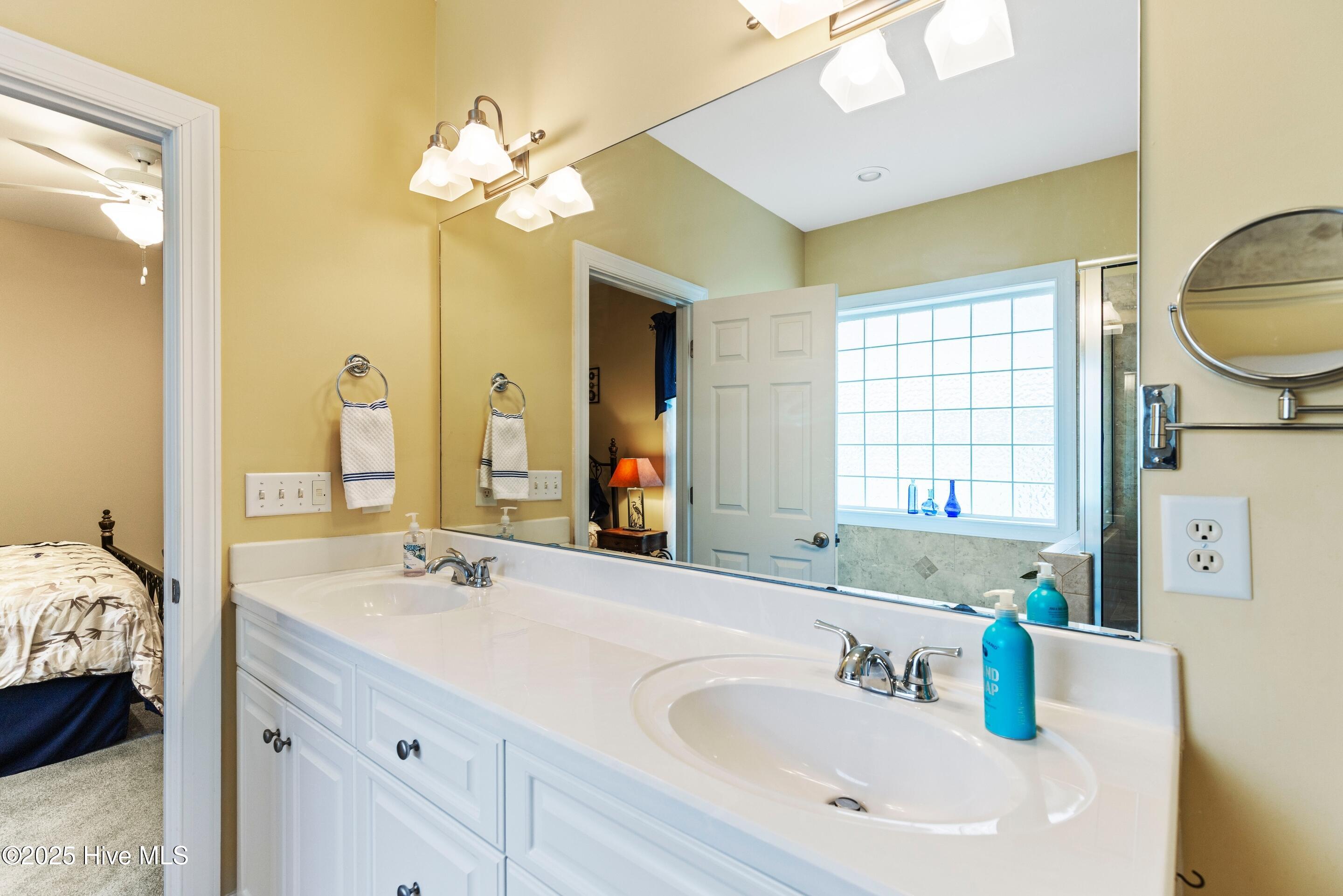 1504 Turnberry Lane Se Property Photo 27