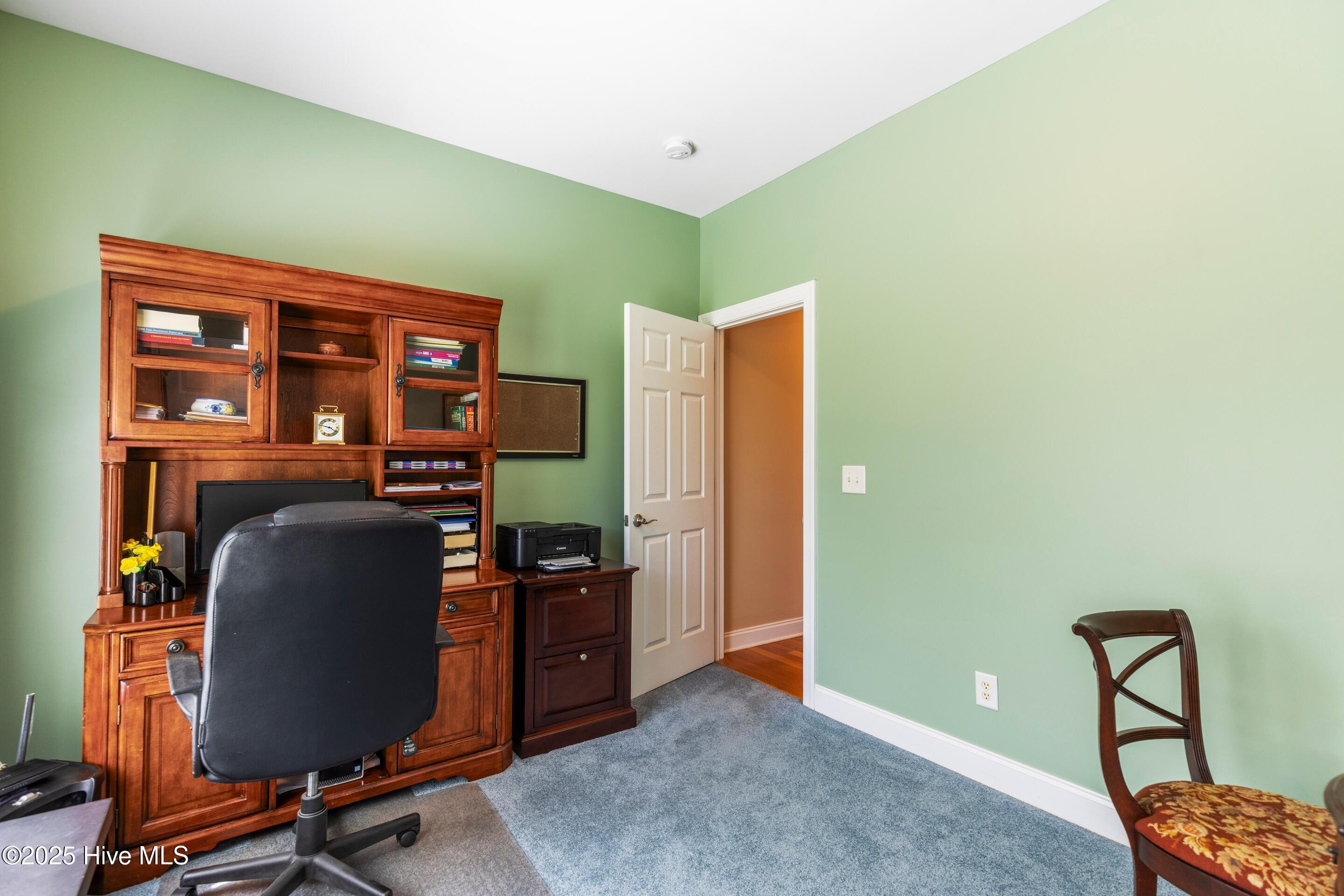 1504 Turnberry Lane Se Property Photo 36