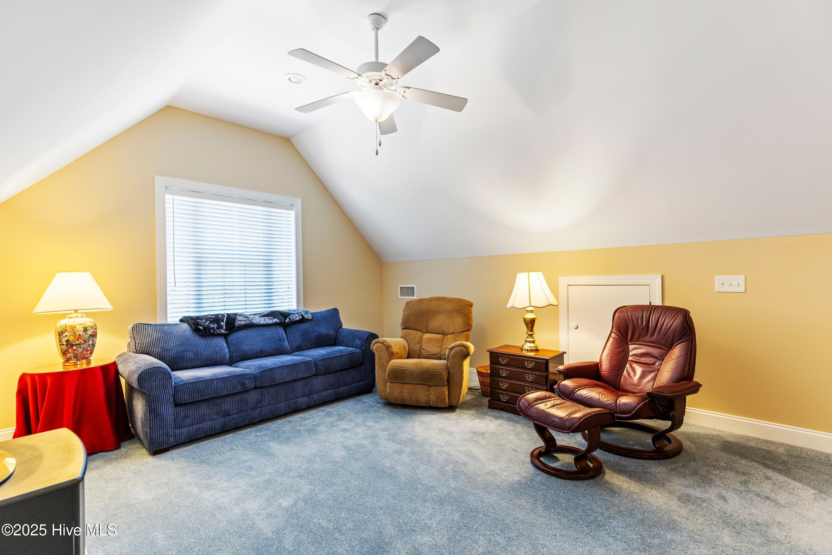 1504 Turnberry Lane Se Property Photo 38