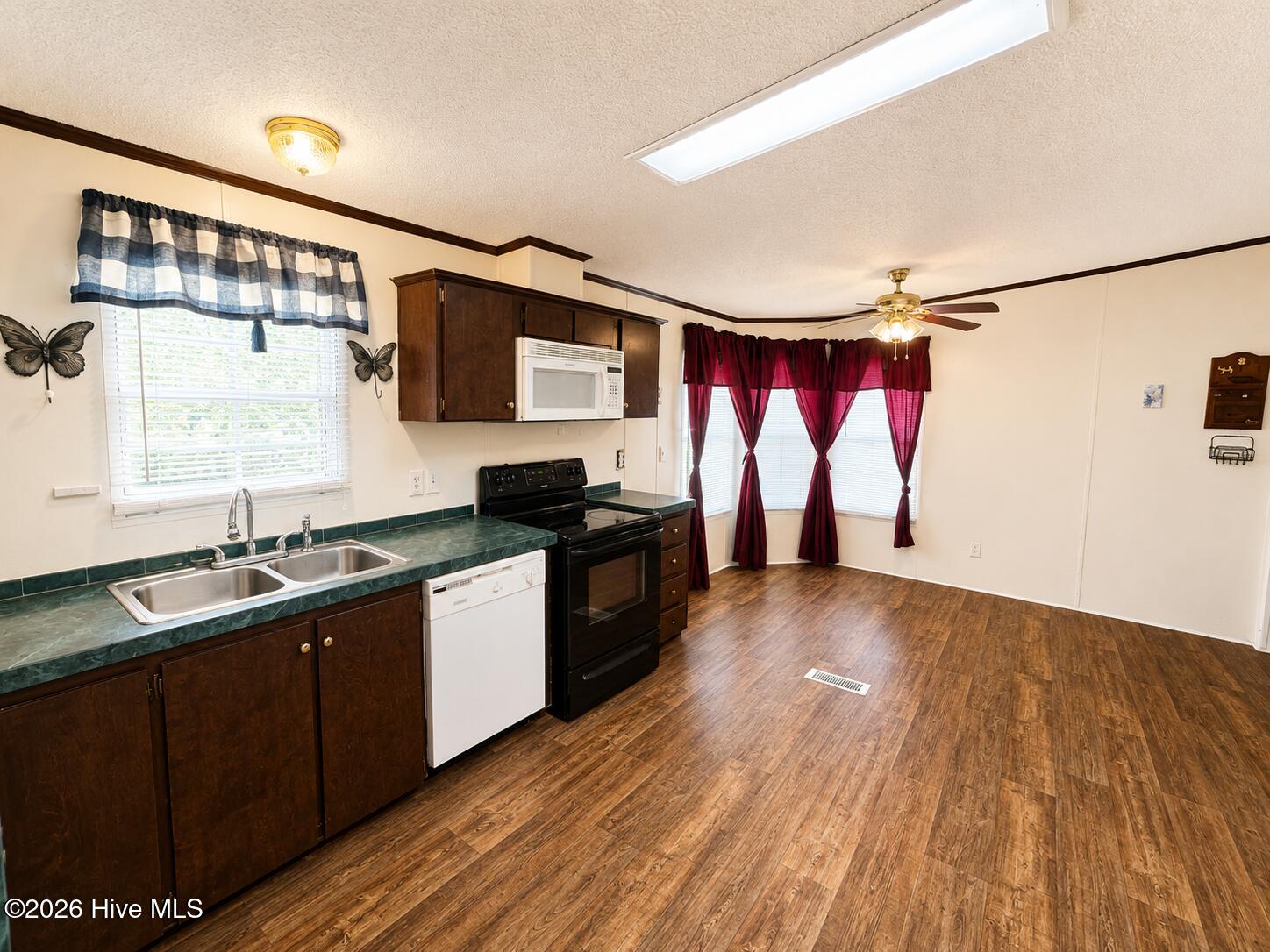 1530 Early Station Road Property Photo 6