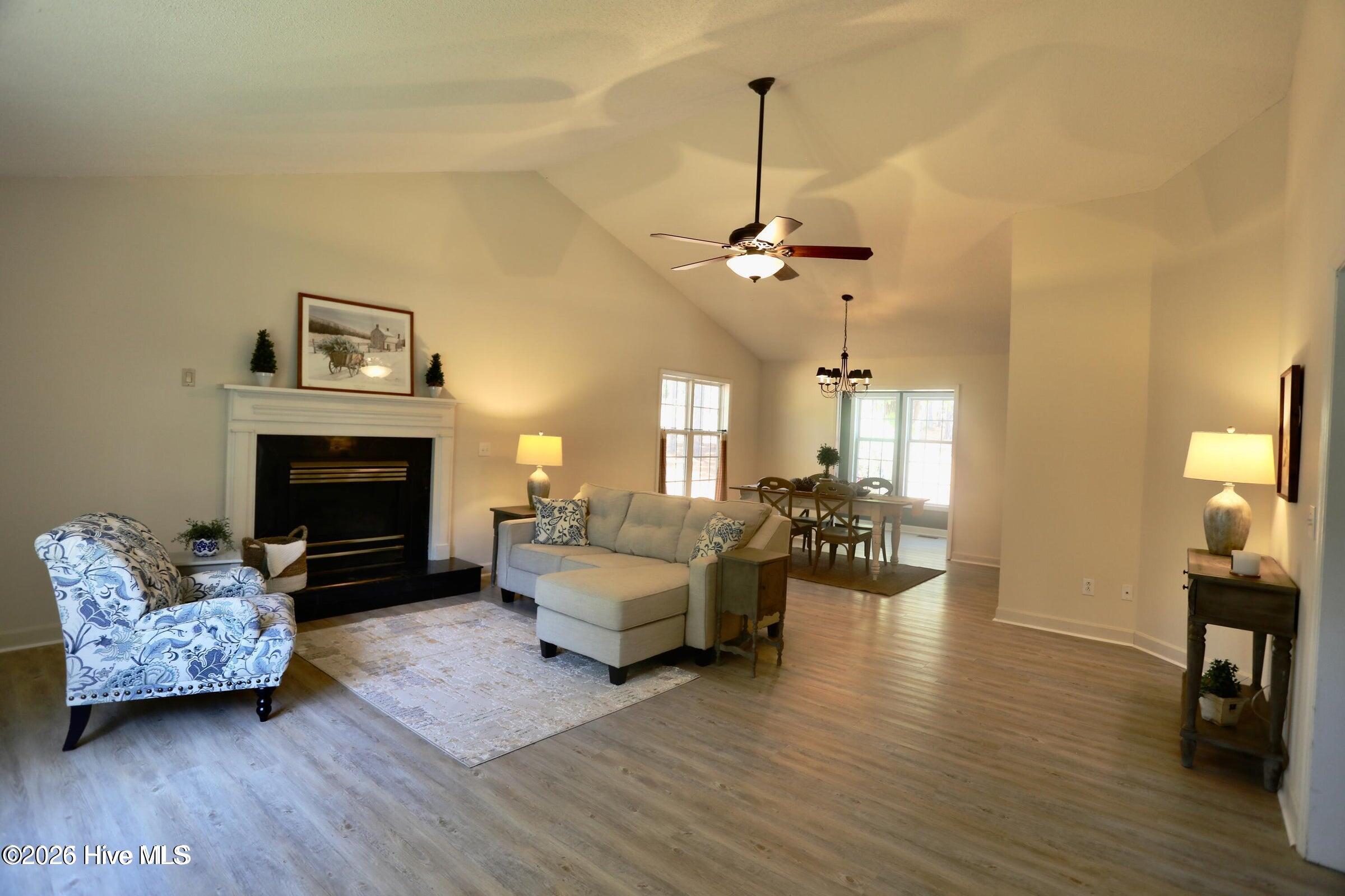 265 Longleaf Drive Property Photo 6