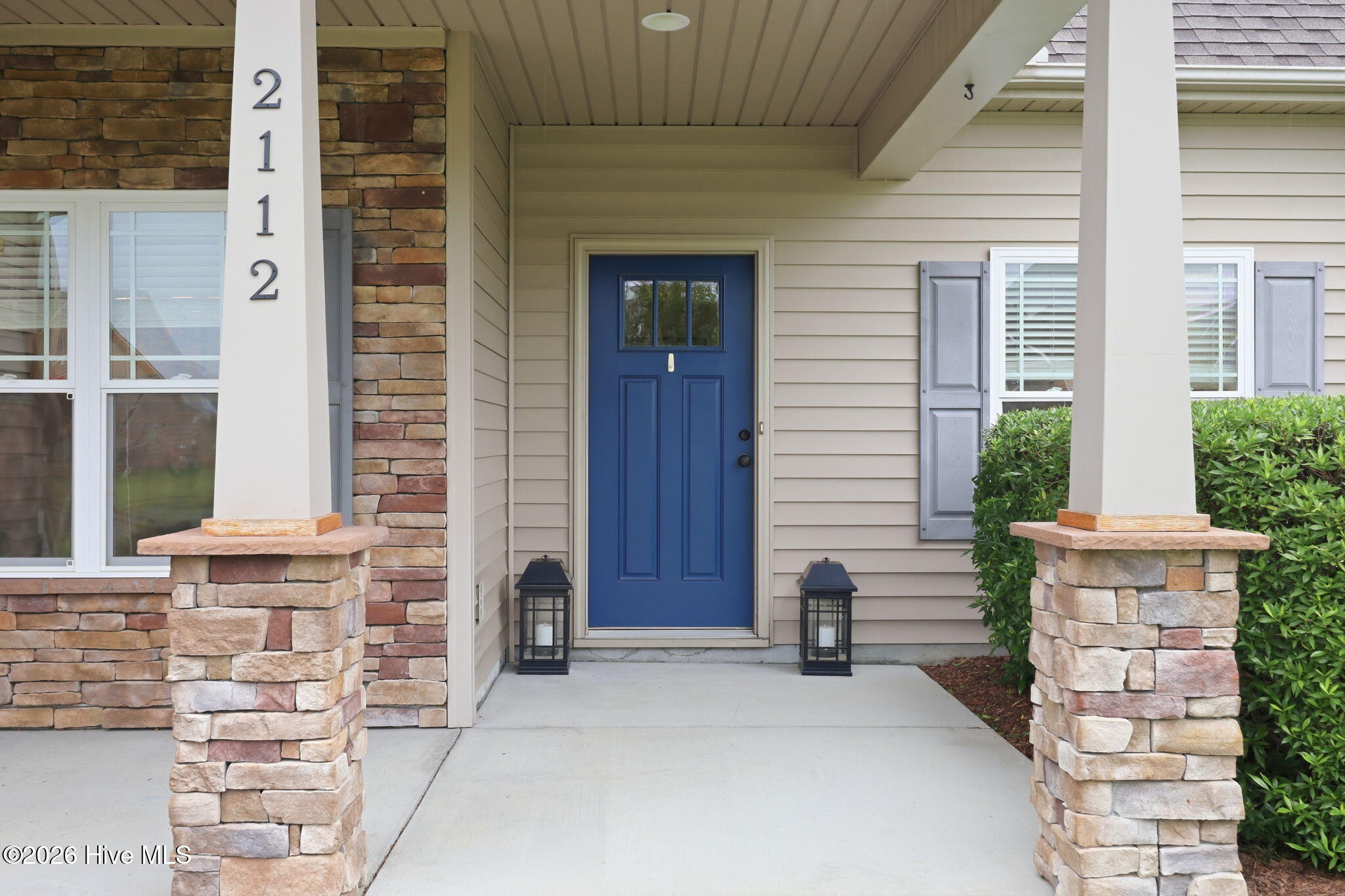 2112 Dahlonega Drive Property Photo 4