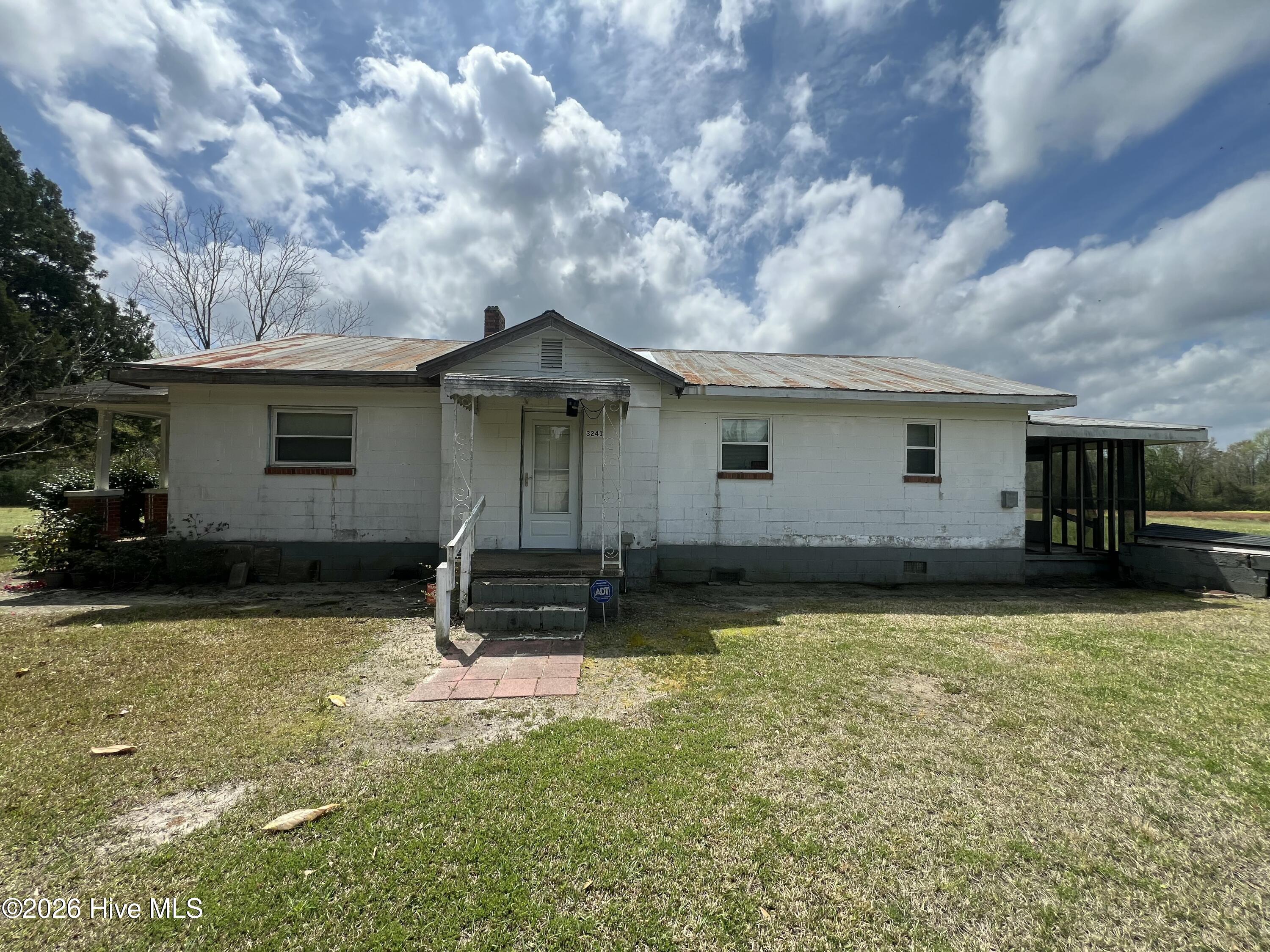 3241 General Howe Highway Property Photo 15