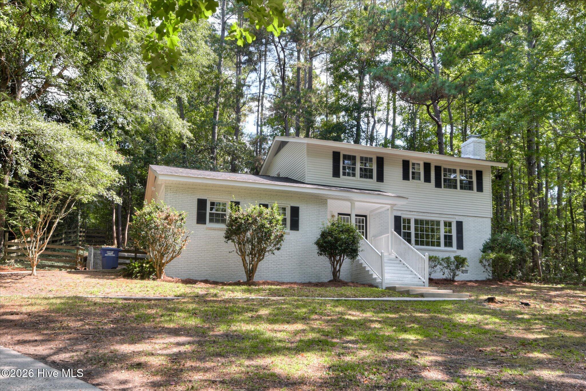 1229 Woodbine Road Property Photo 2