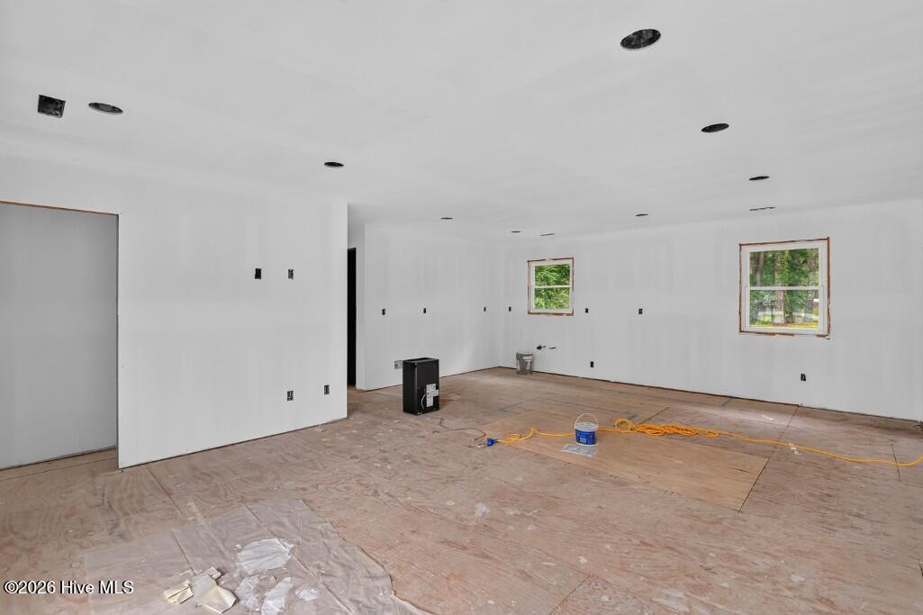 602 W Thurman Road Property Photo 10