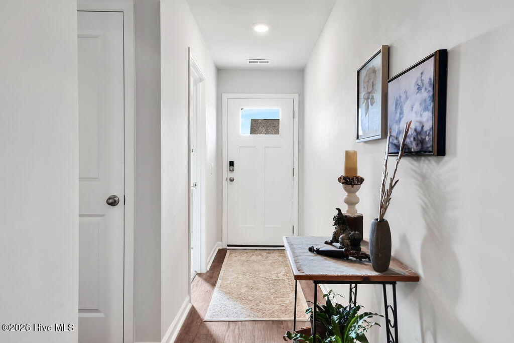 185 Kite Circle Ne Property Photo 3