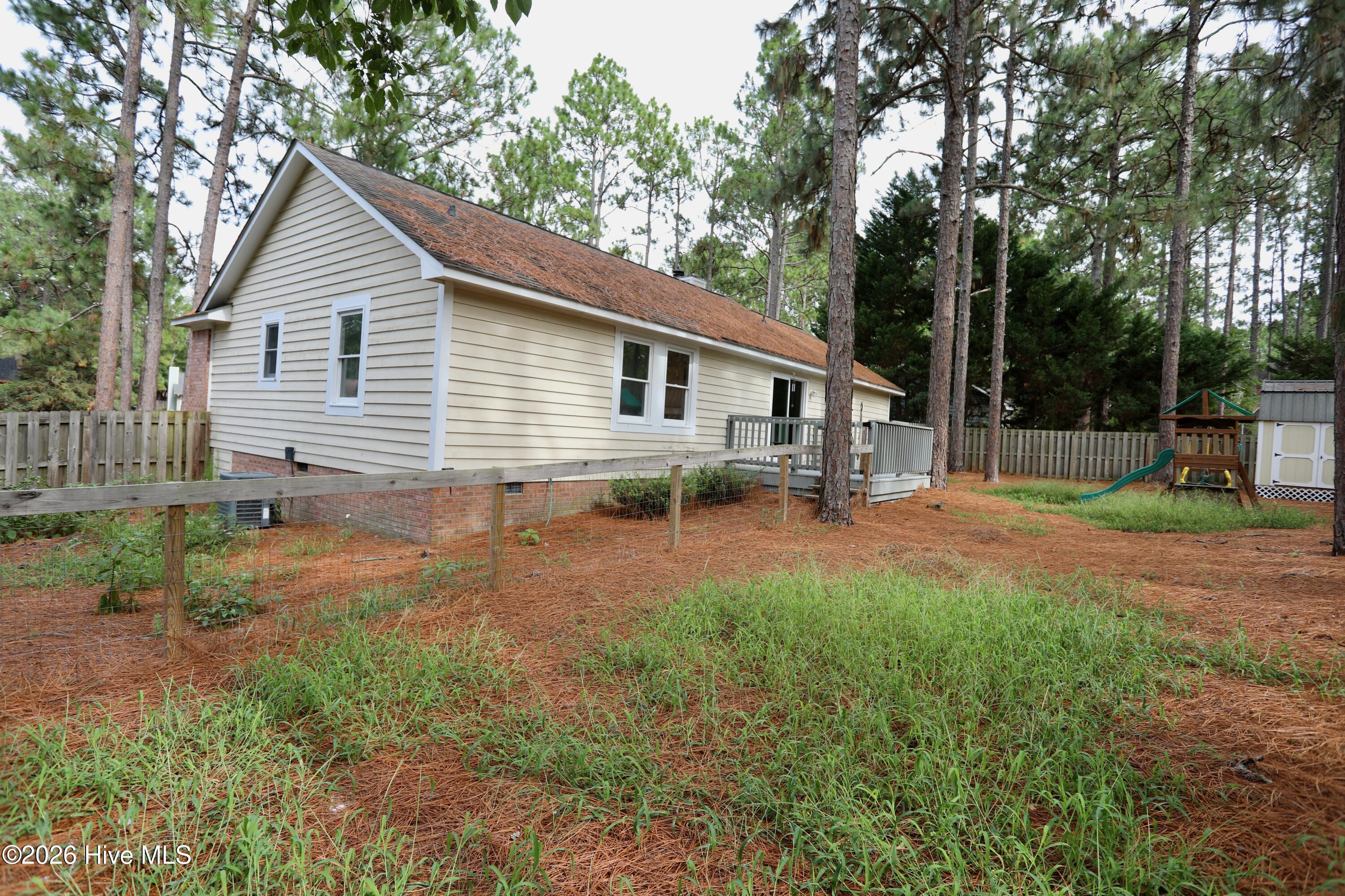 100 Sawmill Road E Property Photo 21
