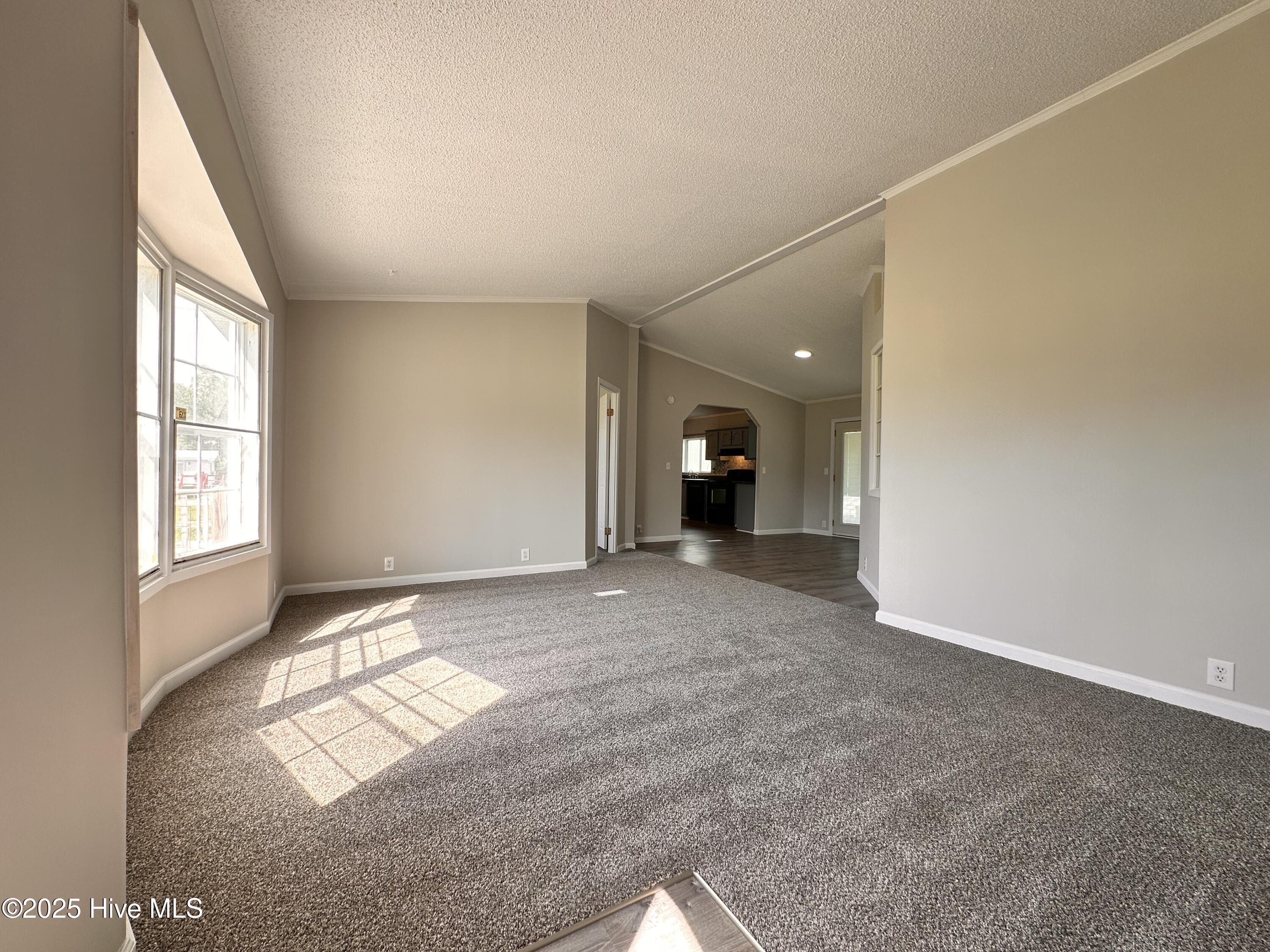 265 Colonial Landing Road Se Property Photo 3