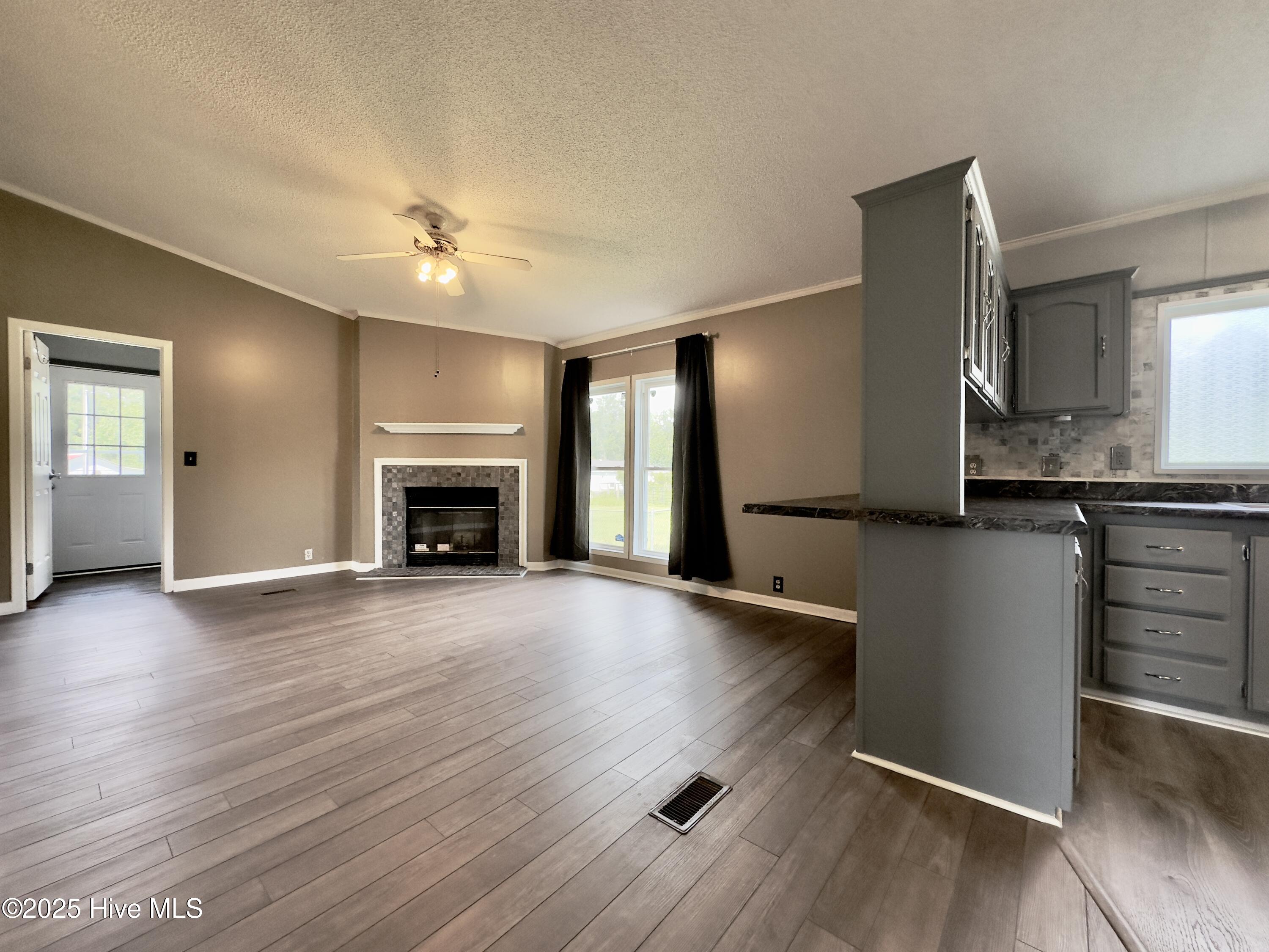 265 Colonial Landing Road Se Property Photo 5