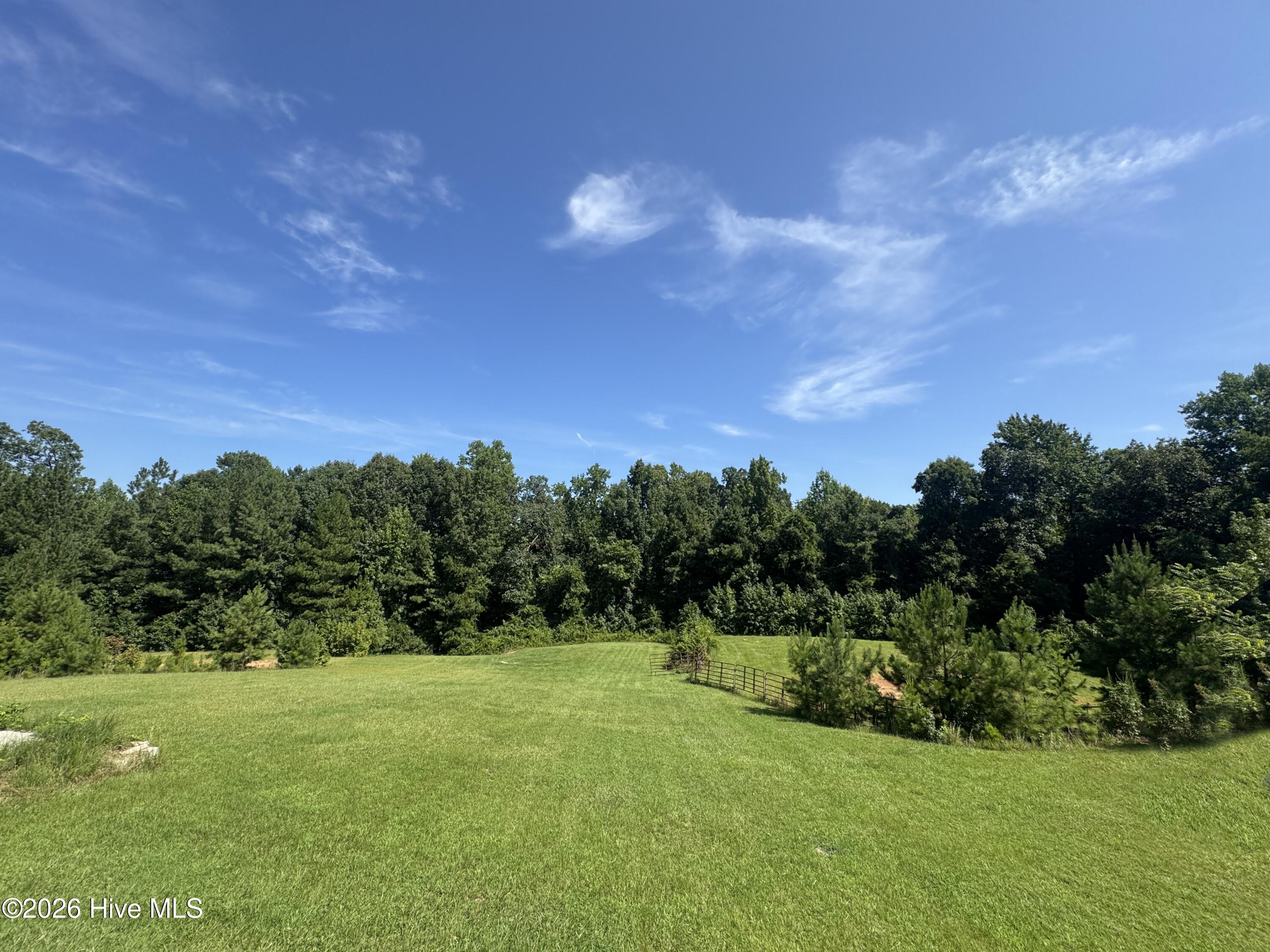 615 Summit Street Property Photo 16