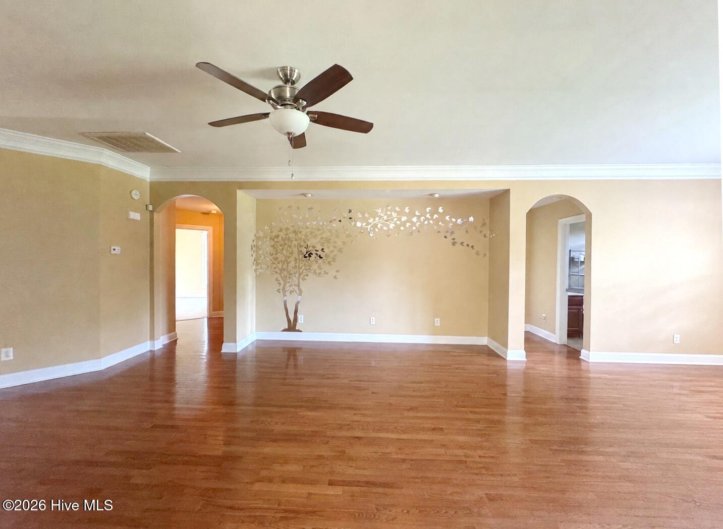615 Summit Street Property Photo 22