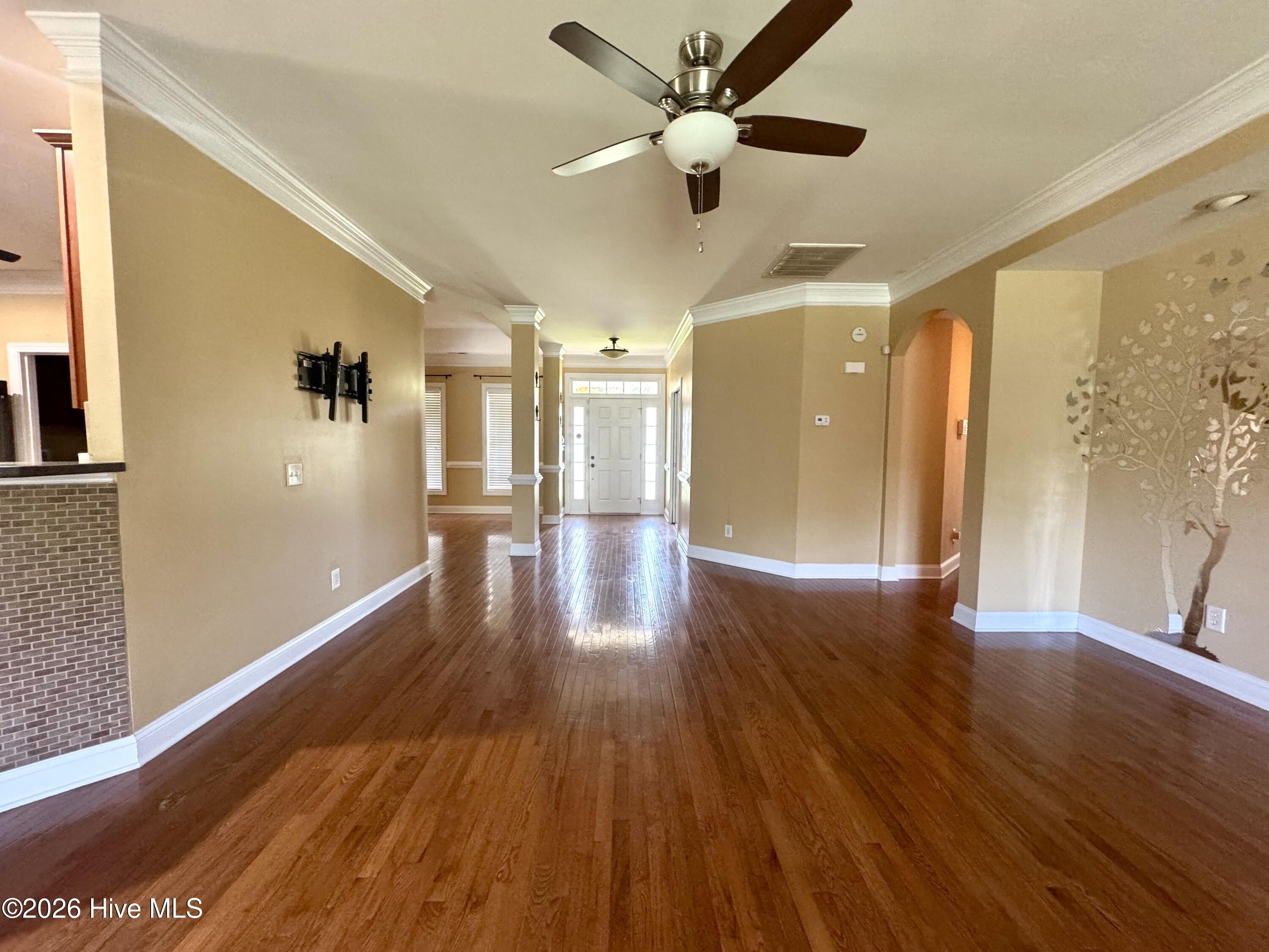 615 Summit Street Property Photo 24