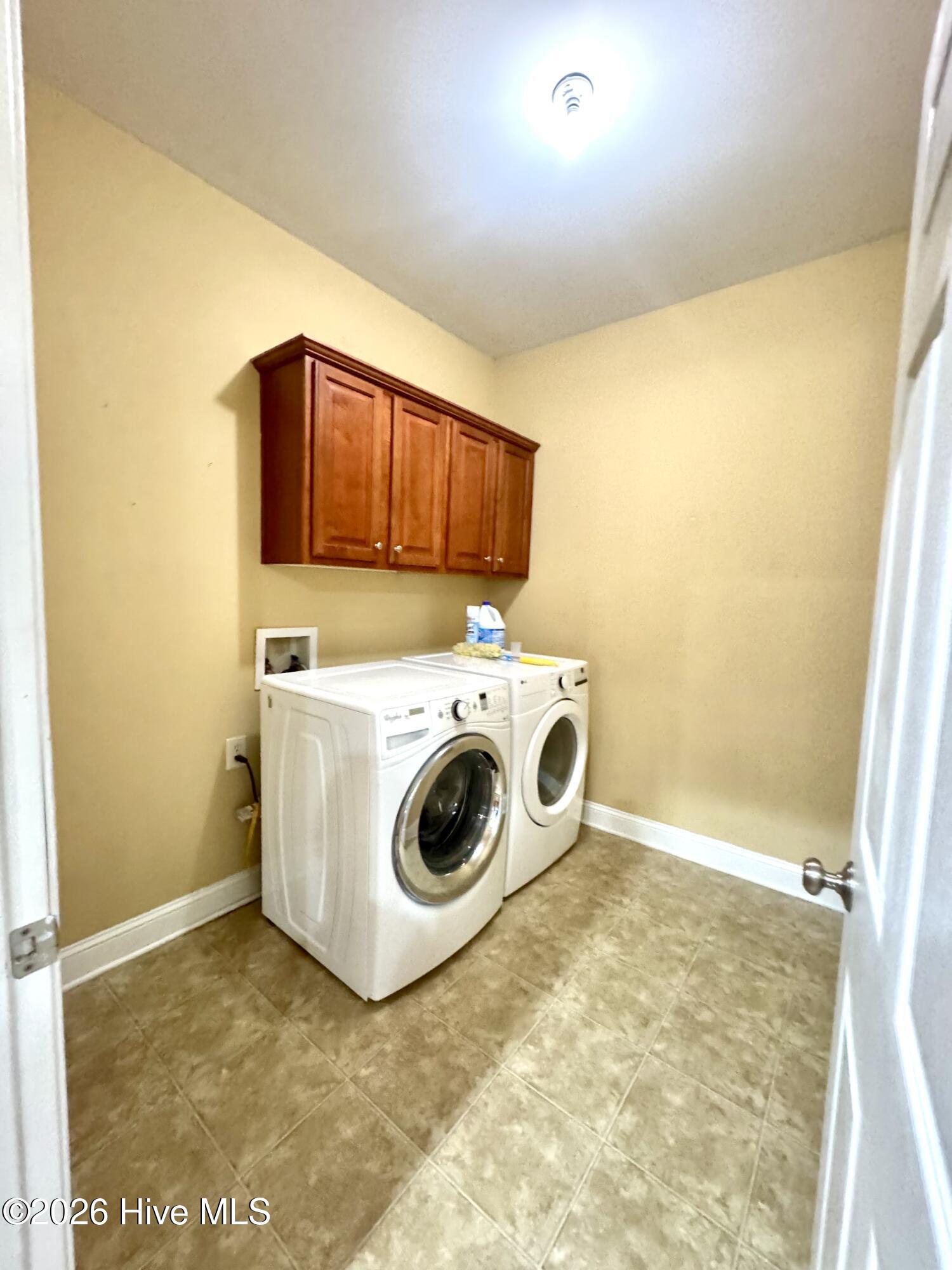 615 Summit Street Property Photo 27