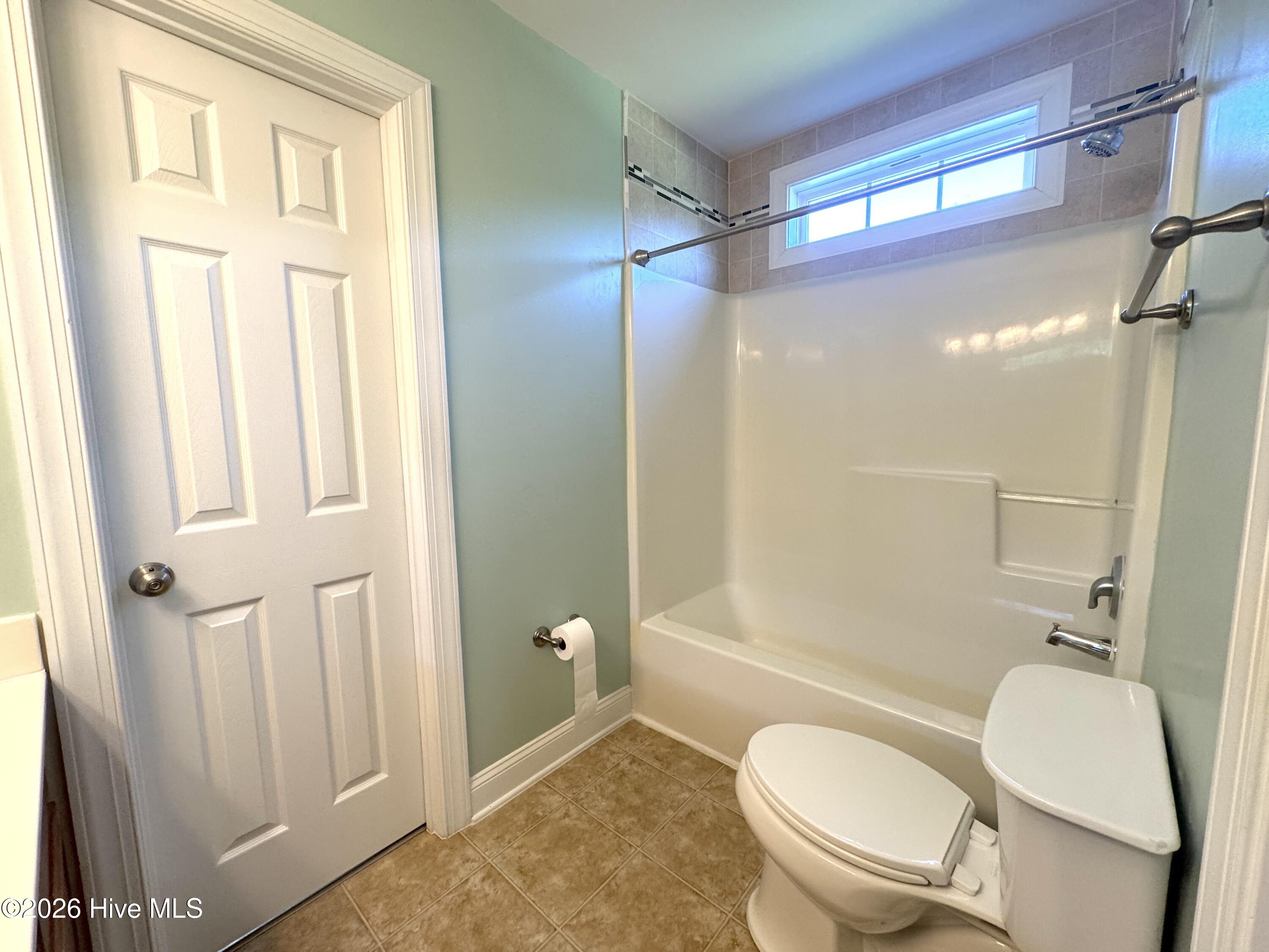 615 Summit Street Property Photo 35