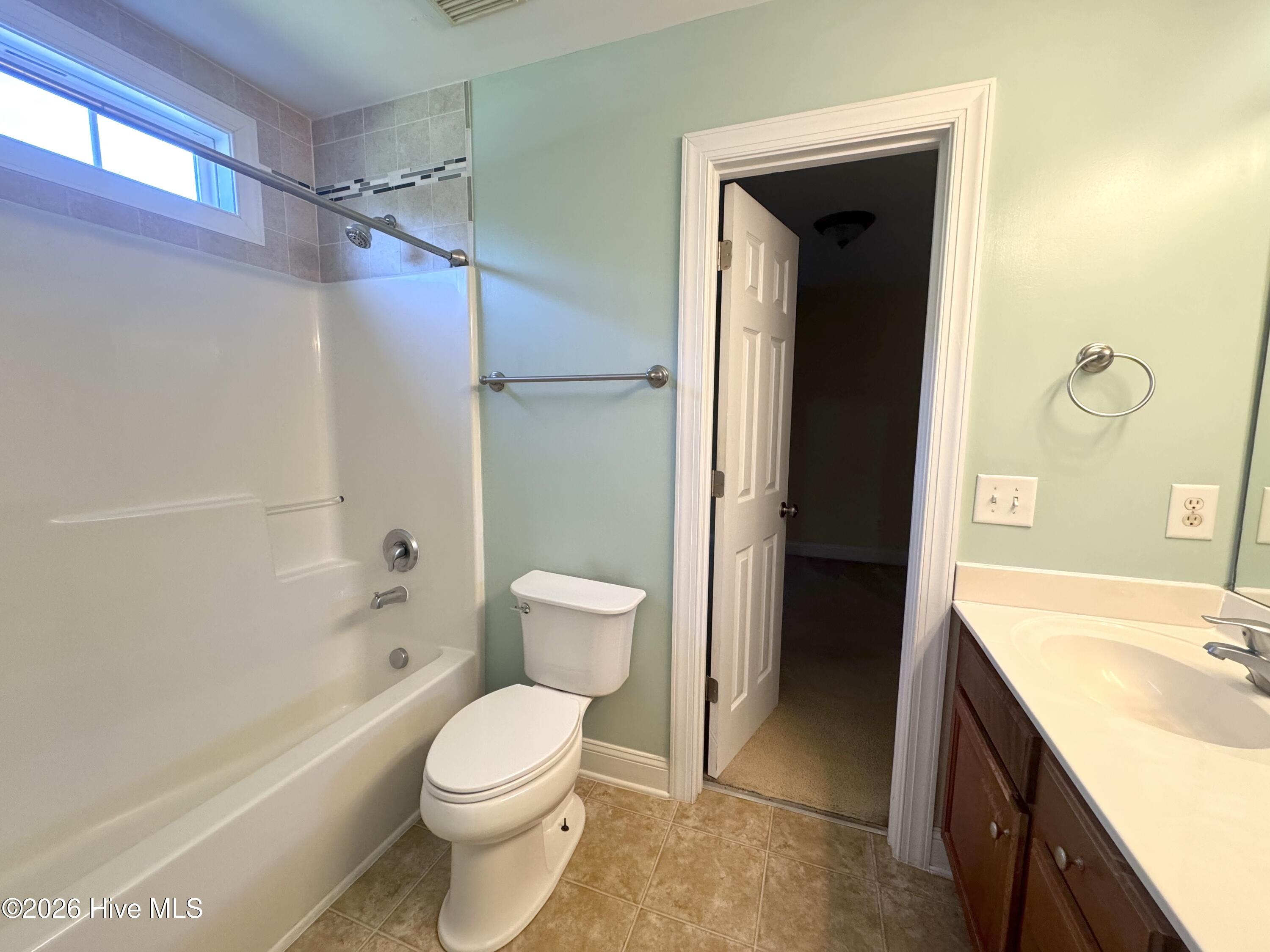 615 Summit Street Property Photo 36