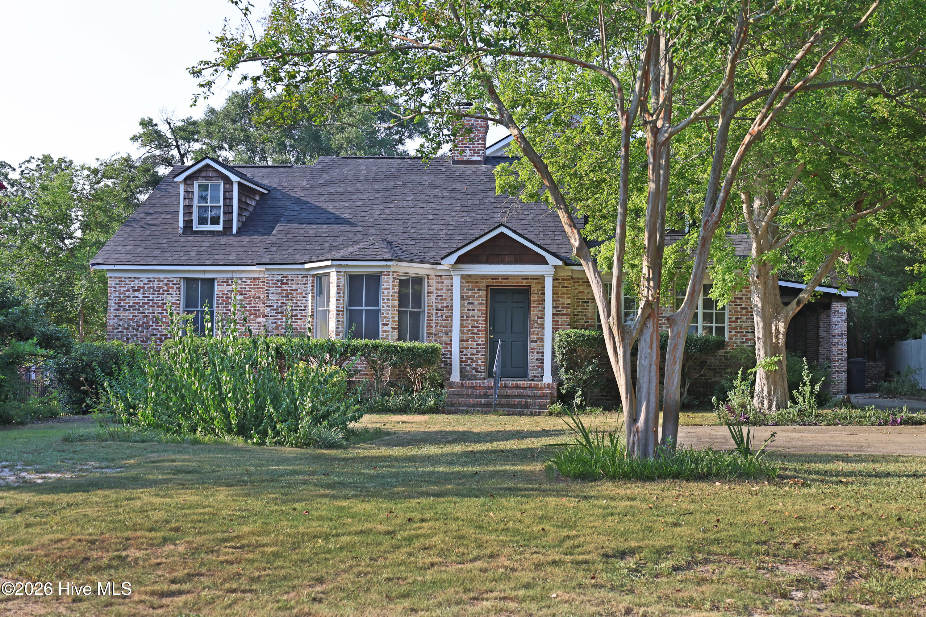 2819 Lombardy Court Property Photo 2