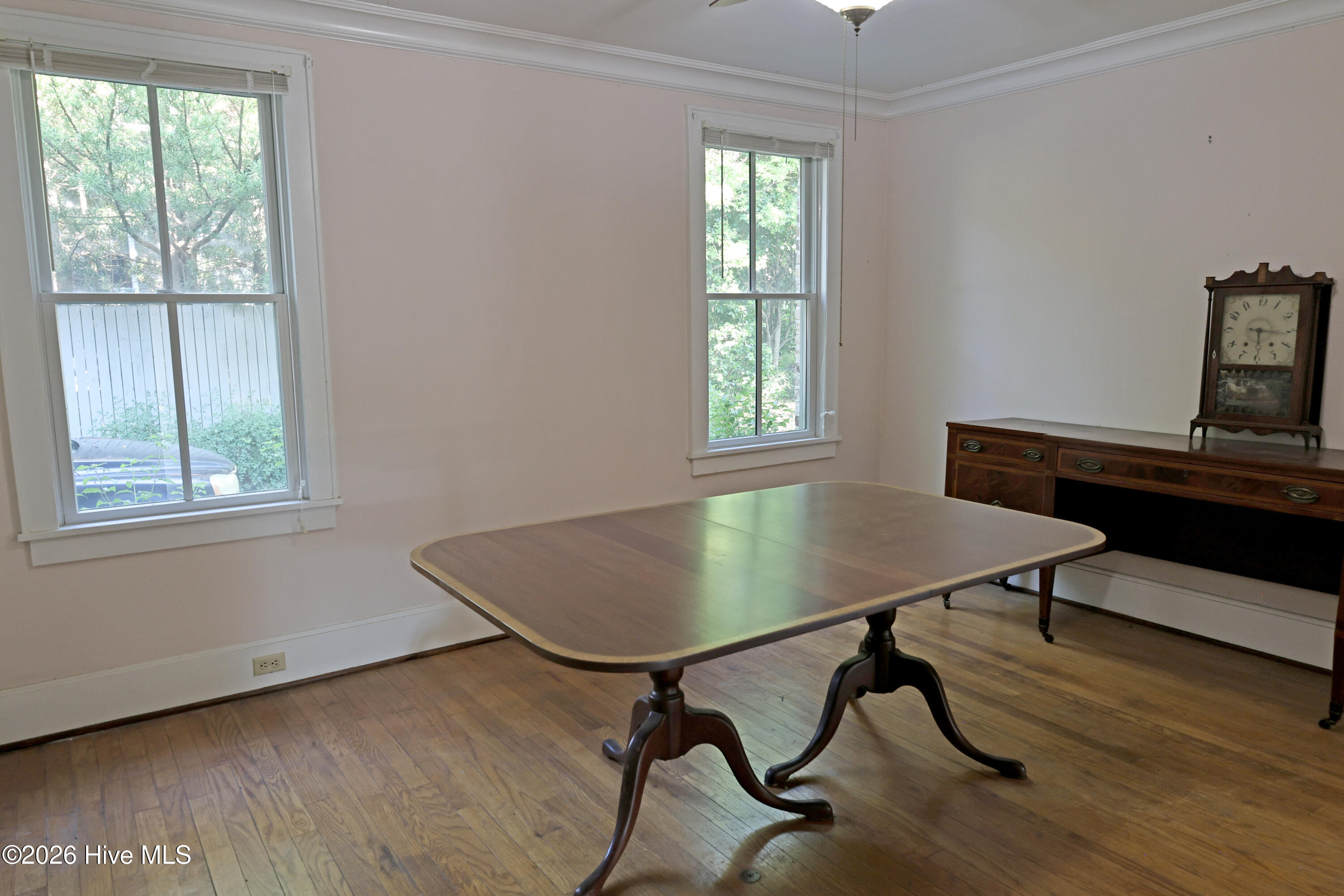 2819 Lombardy Court Property Photo 8