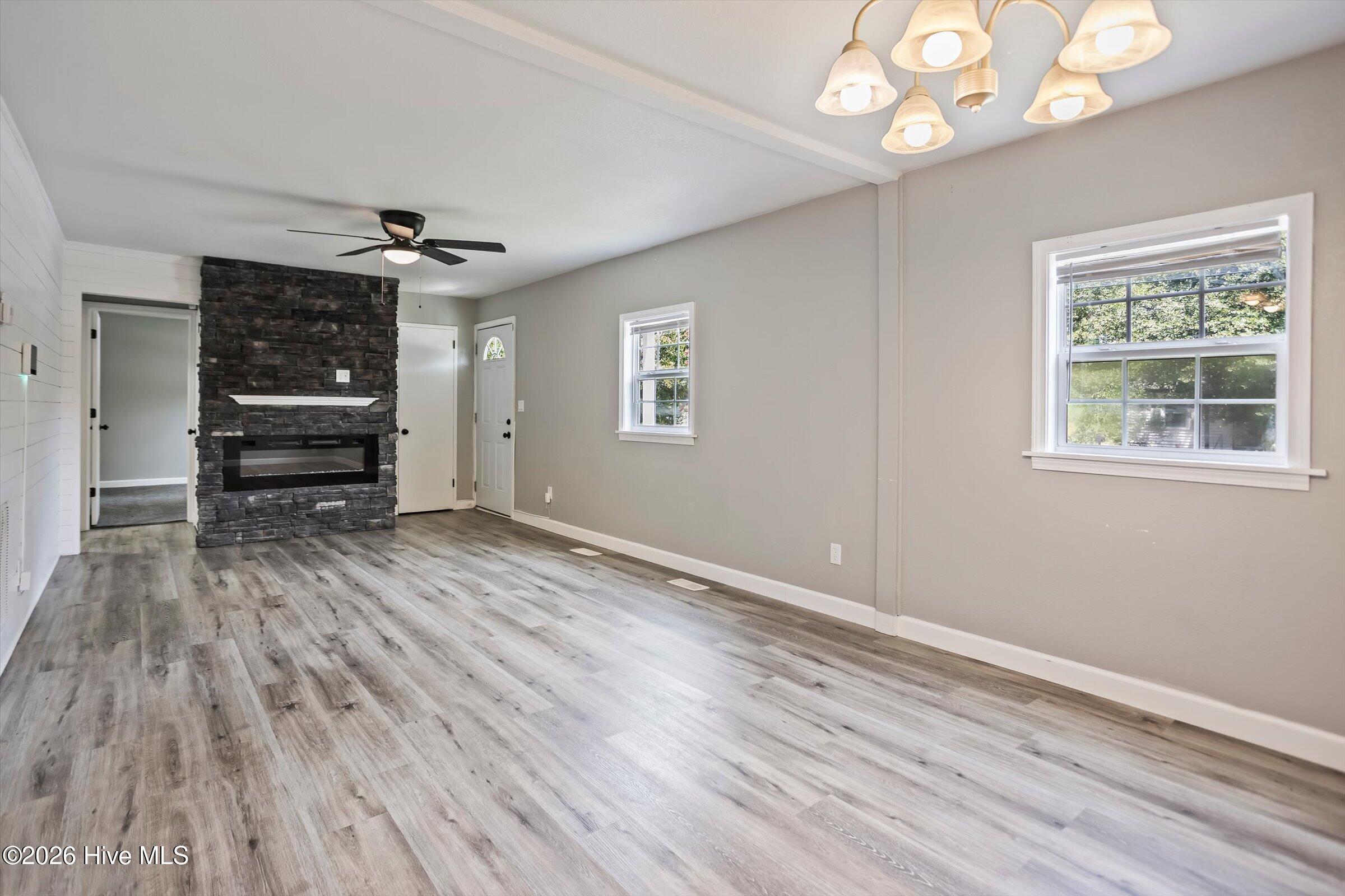 1205 Melody Lane Property Photo 6