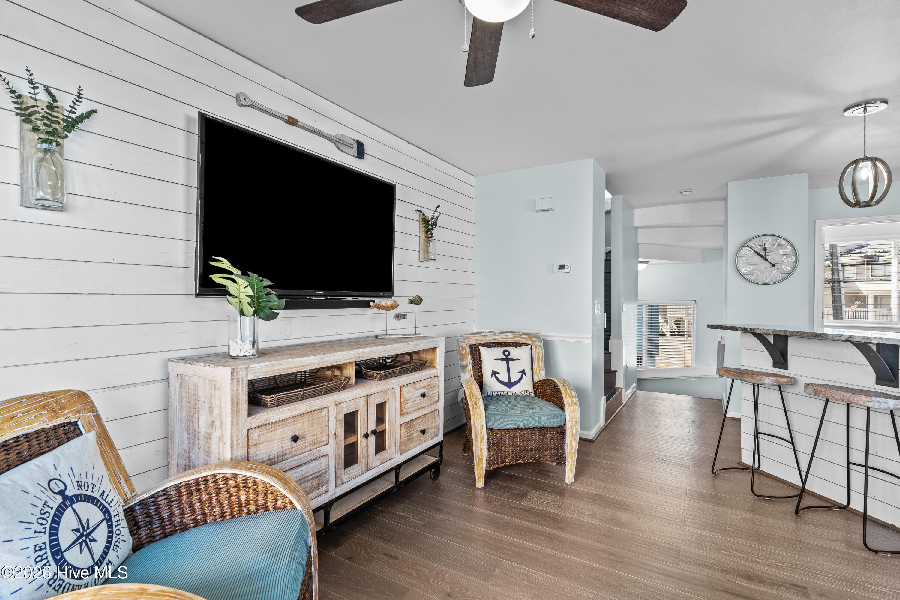 1412 Canal Drive A Property Photo 8