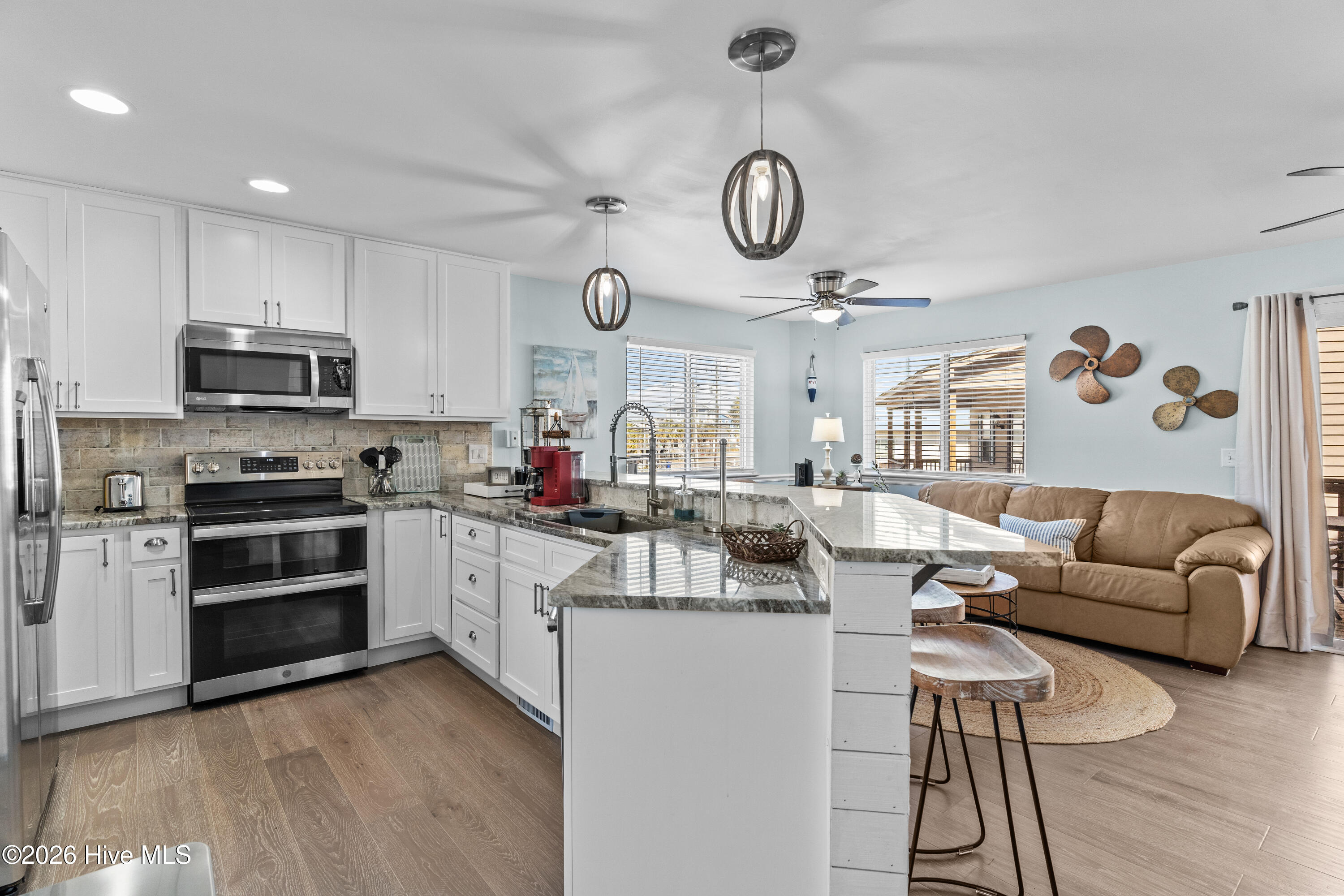 1412 Canal Drive A Property Photo 11