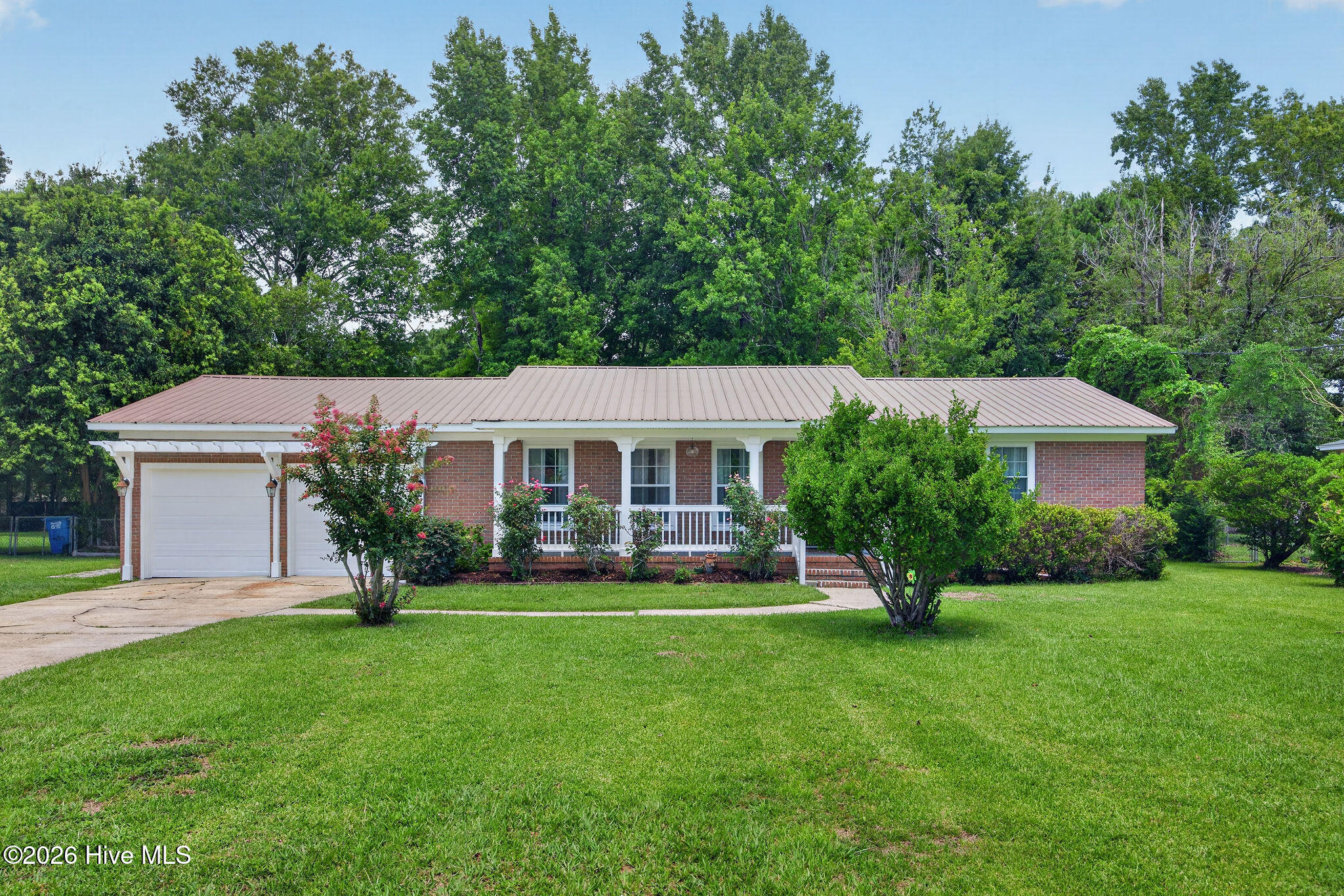 313 Early Drive Property Photo 1