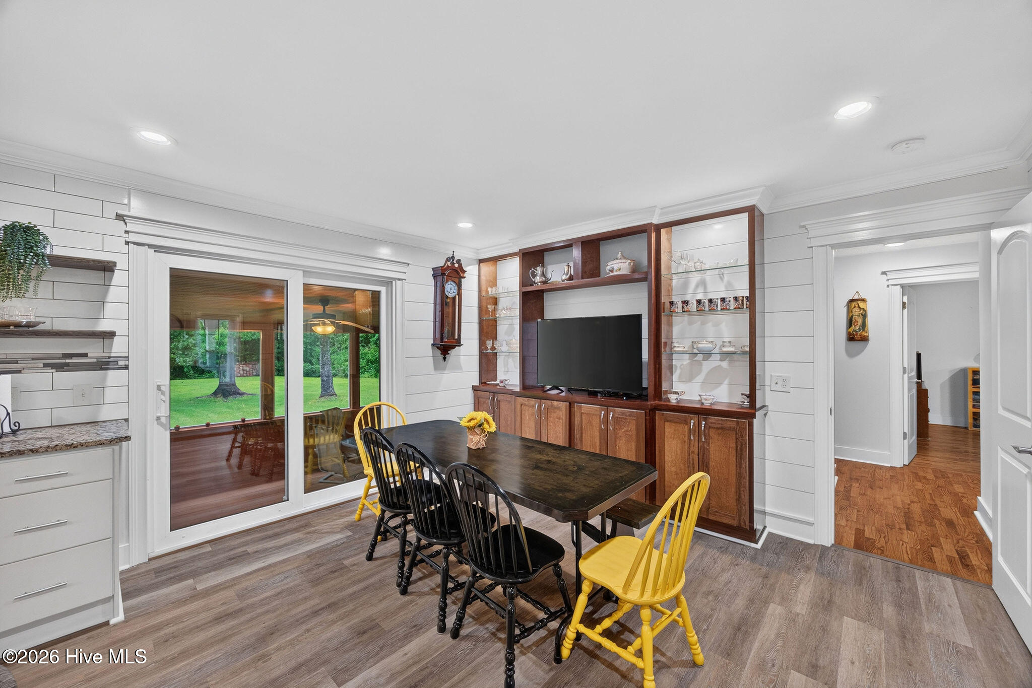 313 Early Drive Property Photo 14