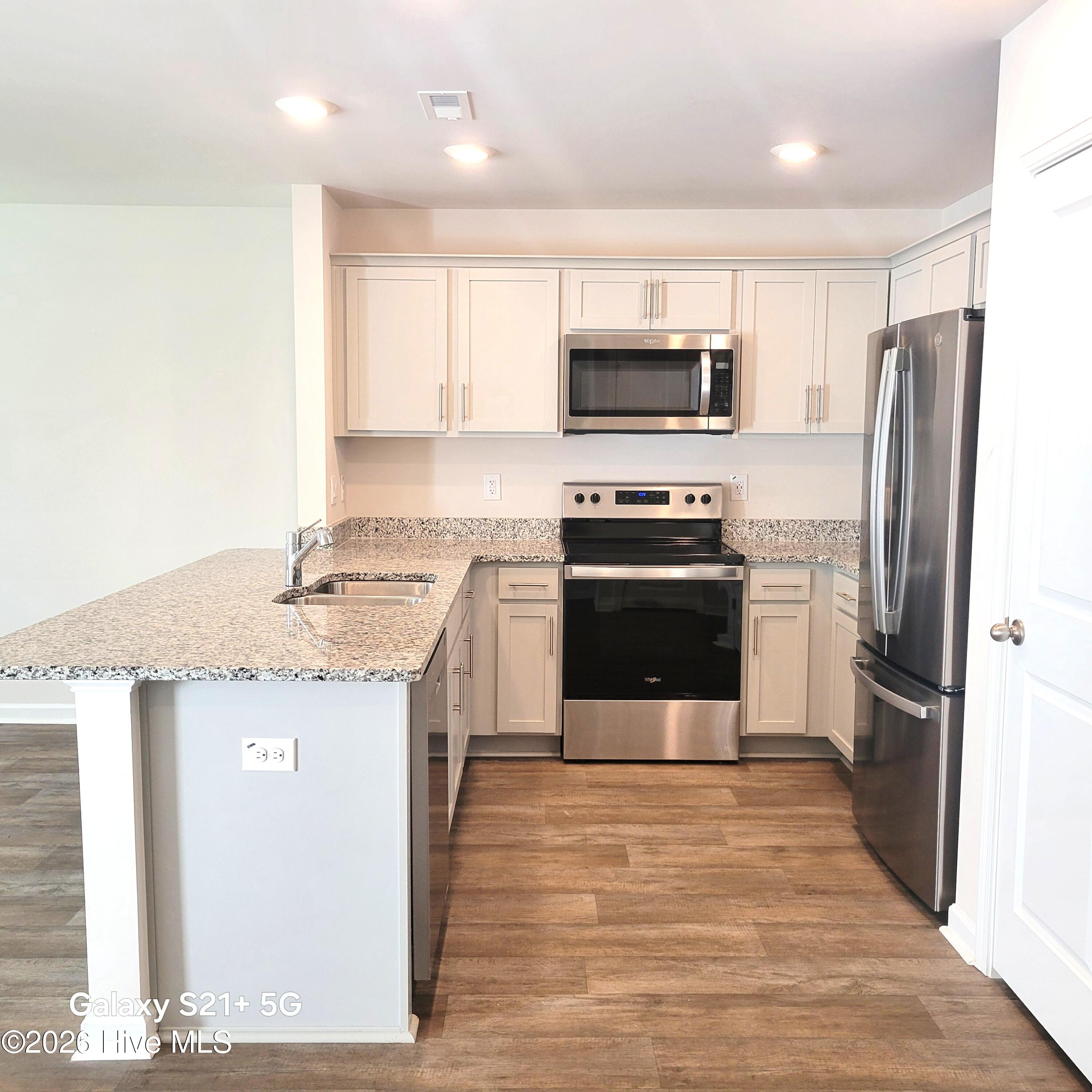 2709 Gracie Lane Property Photo 7
