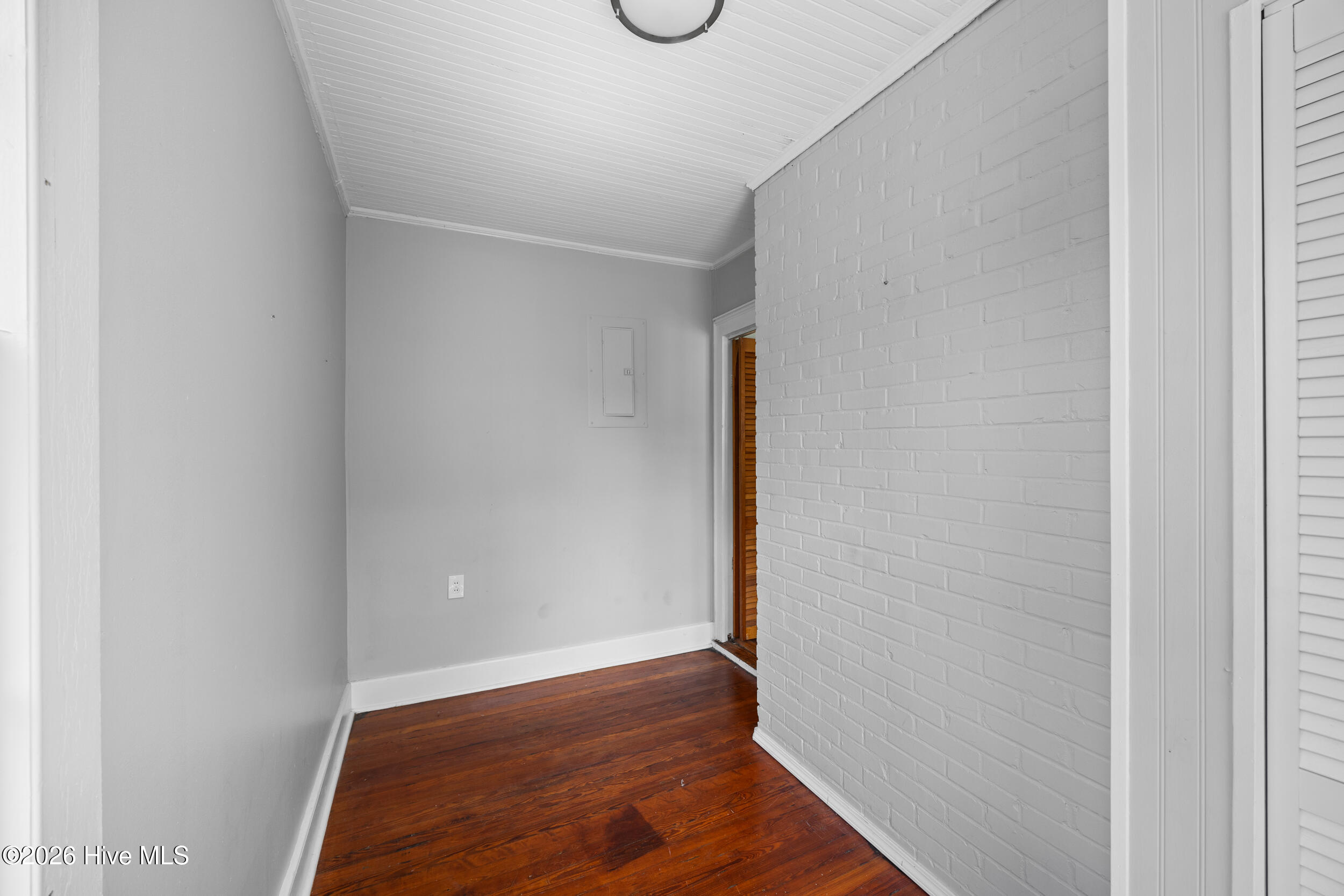 2137 Jackson Street Property Photo 9