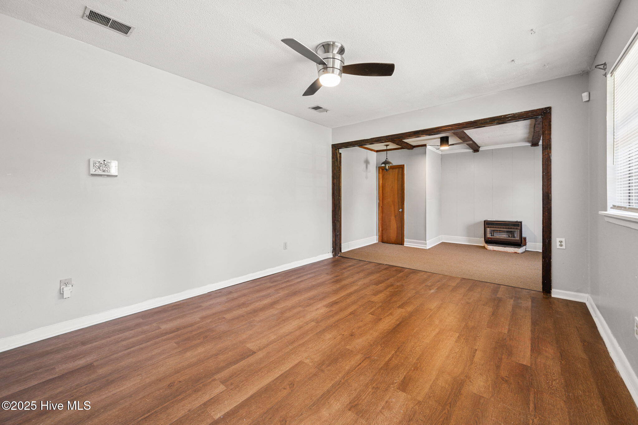 10 Stoney Road Property Photo 6