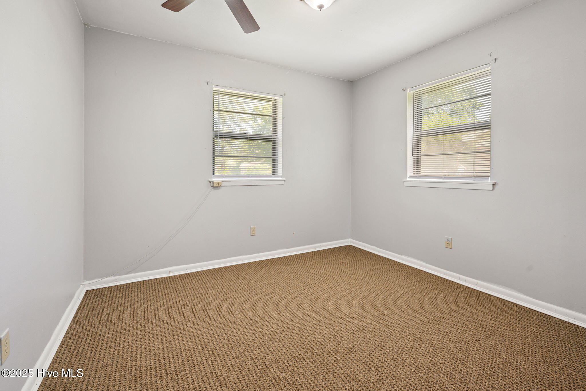 10 Stoney Road Property Photo 21