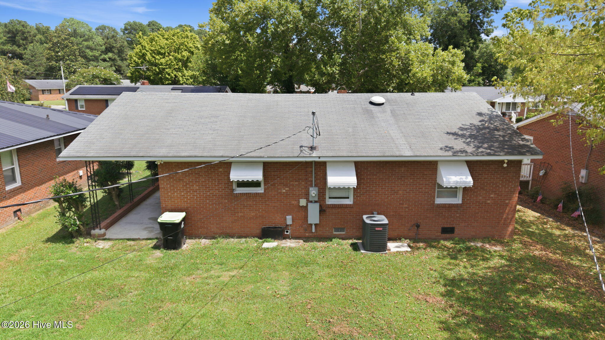 205 N Edgewood Avenue Property Photo 6