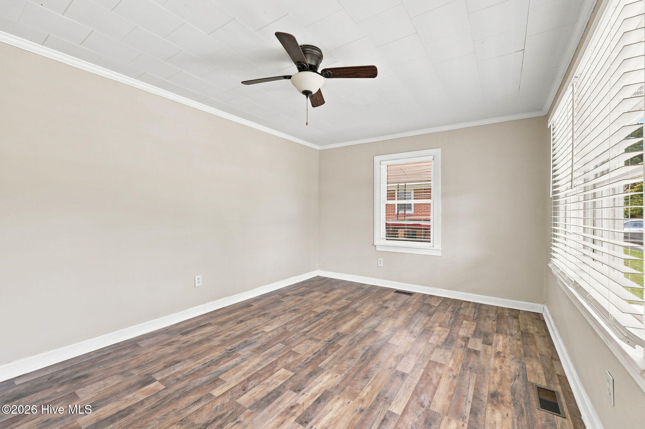 205 N Edgewood Avenue Property Photo 12