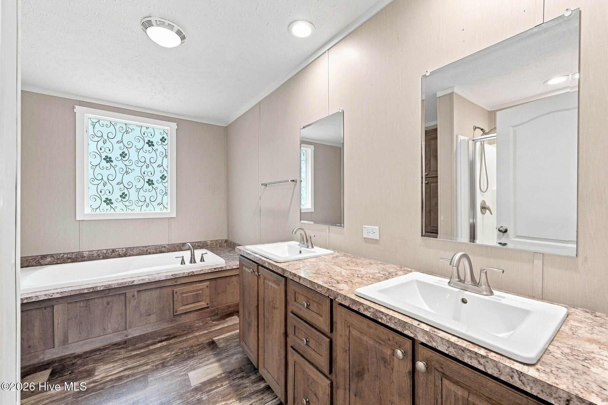 662 Hallsville Road Property Photo 14